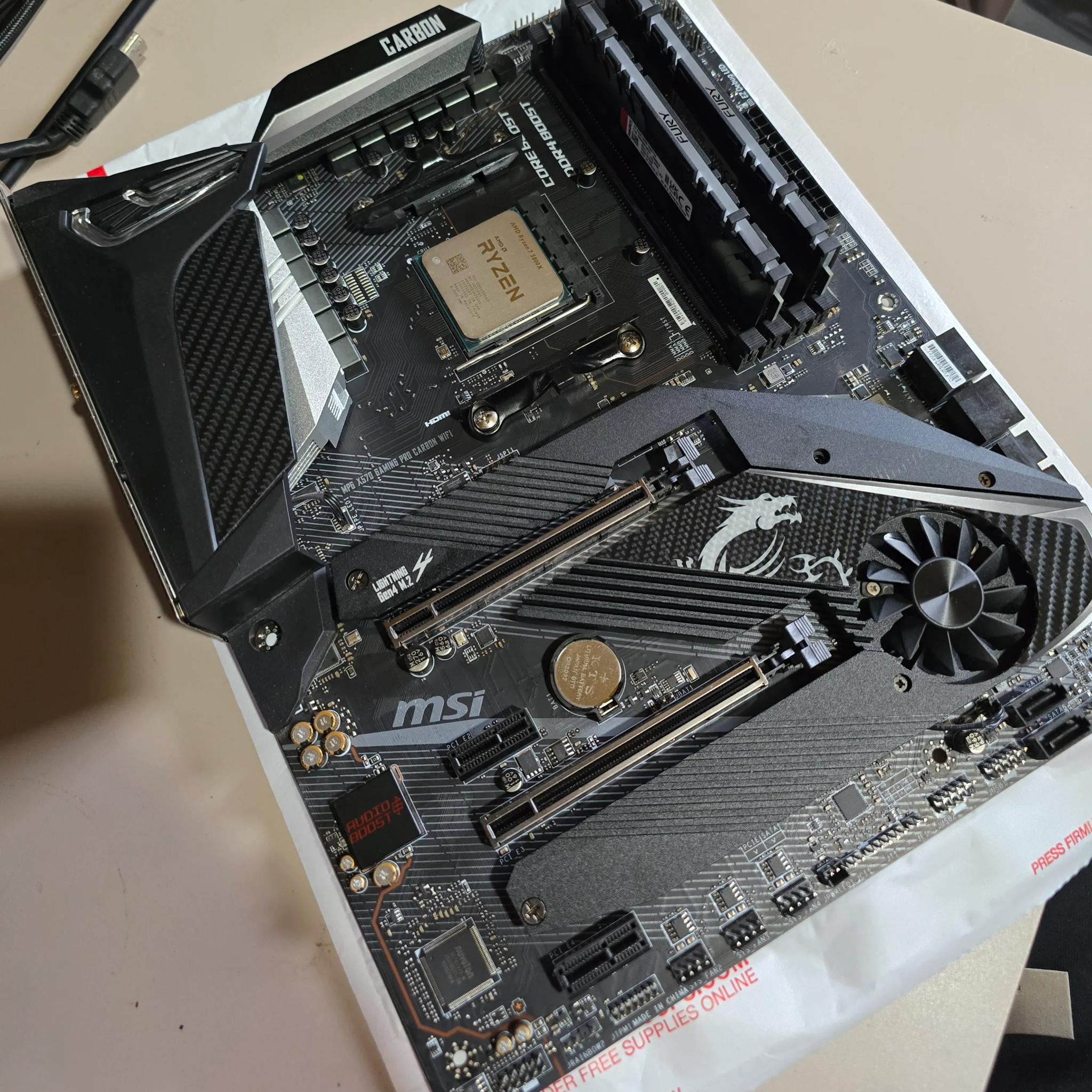 Ryzen 7 5800x MSI Carbon Motherboard 32gb Kingston Fury Ram