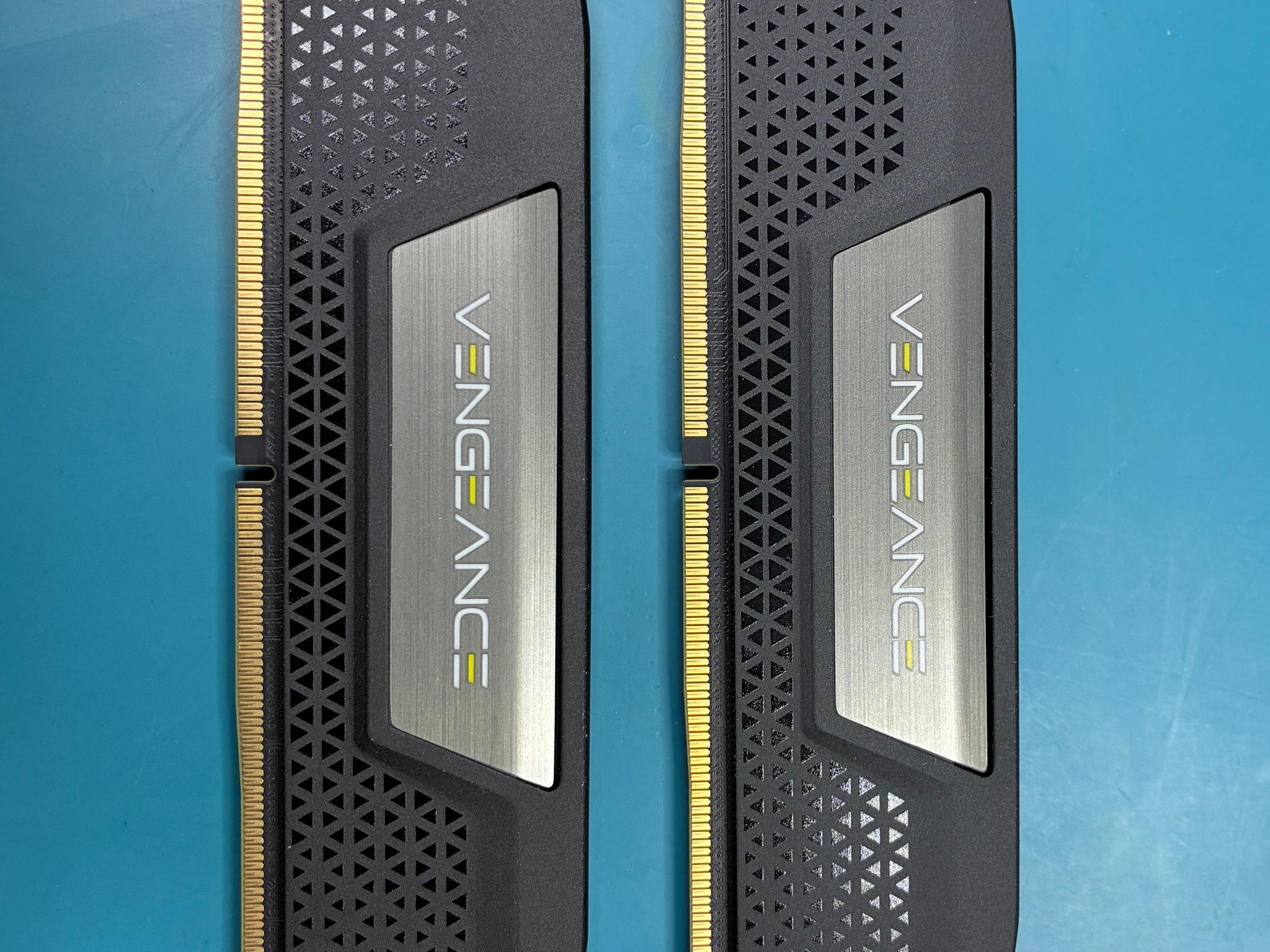 Corsair Vengeance DDR5 48GB kit (Memory)