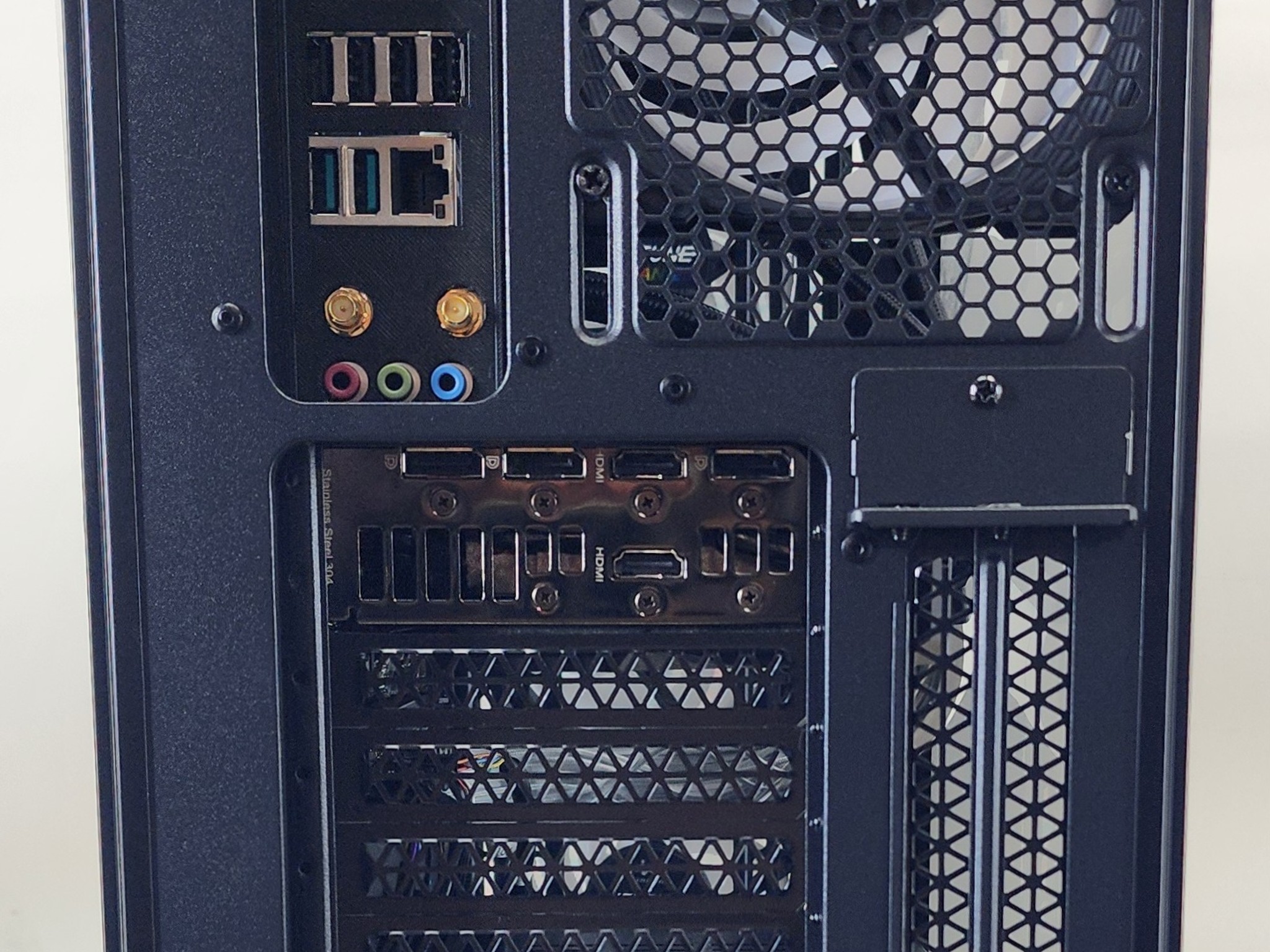 Gaming PC Ryzen 5 7600X 16GB RAM 1TB SSD RTX 3070 8GB Windows 11 Computer