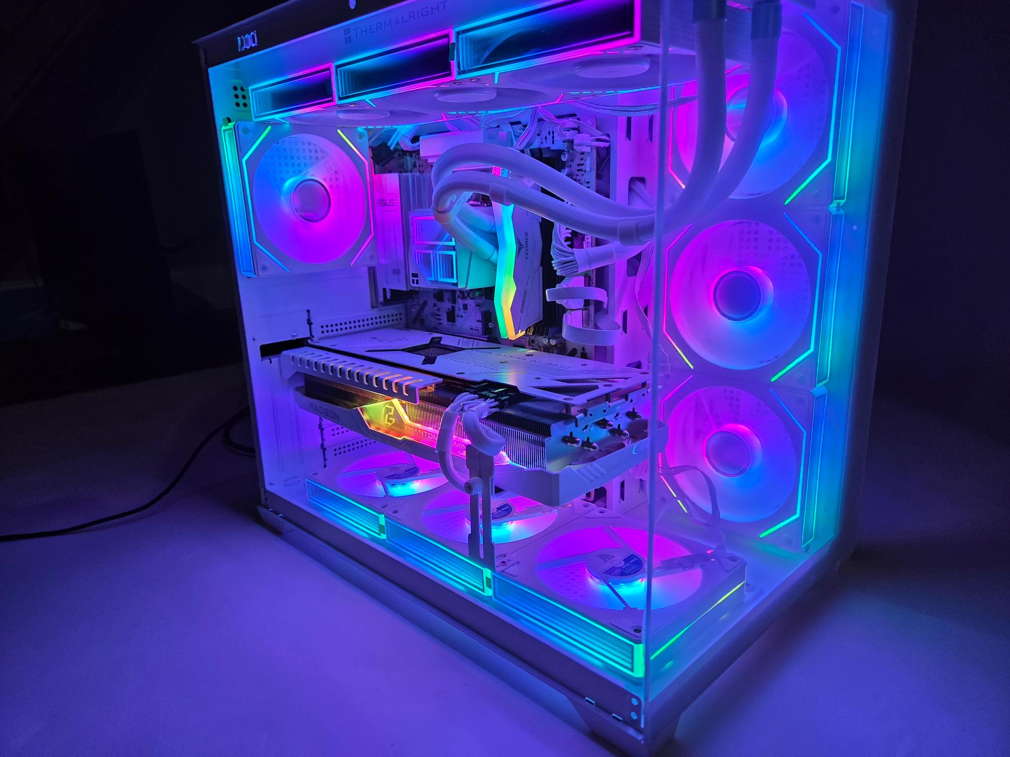 2TB #0005 — High-Performance 1440p / 4k White Gaming Pc