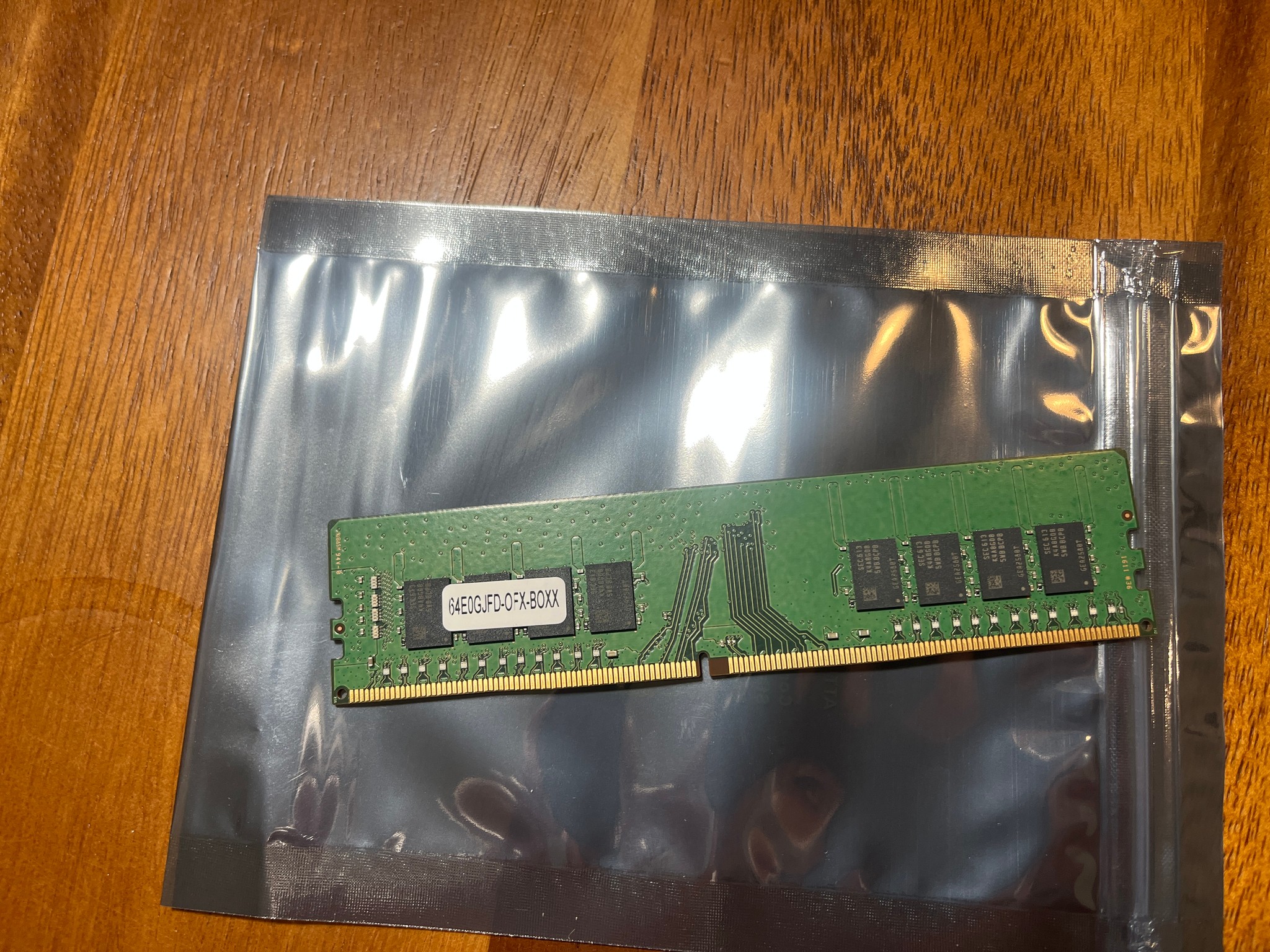 Samsung 16GB PC4-2133P DDR4 17000 2Rx8 PC Memory M378A2K43BB1-CPB Tested