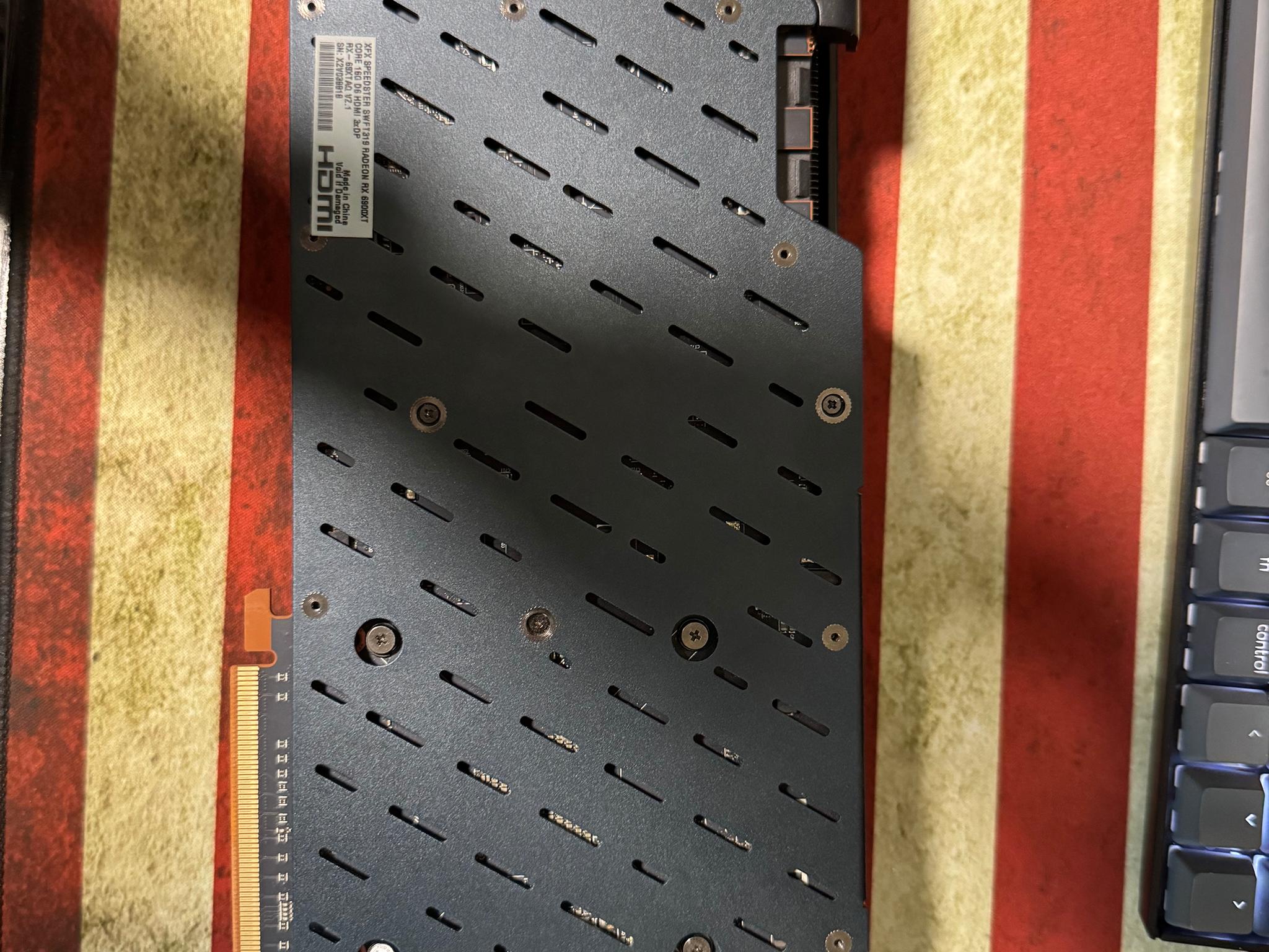 XFX 6900XT SWFT319