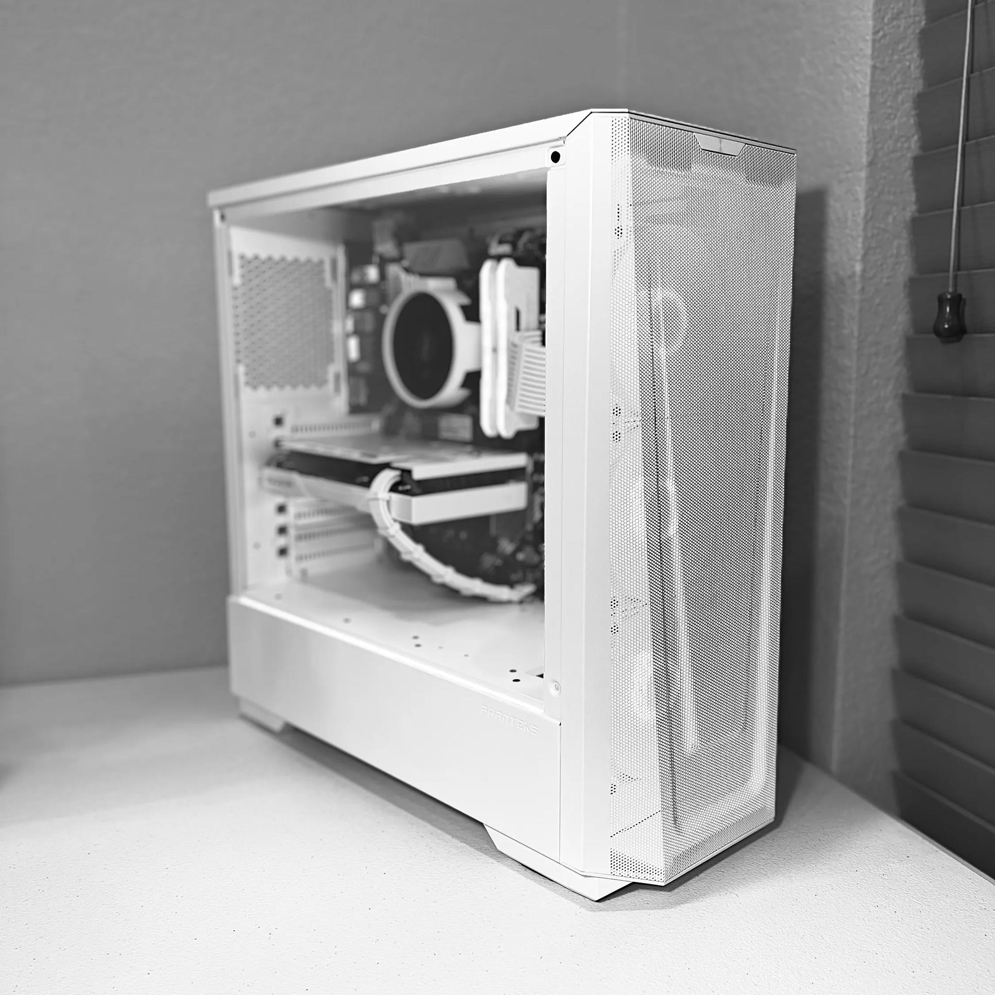 Ryzen 5 5600 | AMD Radeon RX 6650XT | White Theme Gaming PC