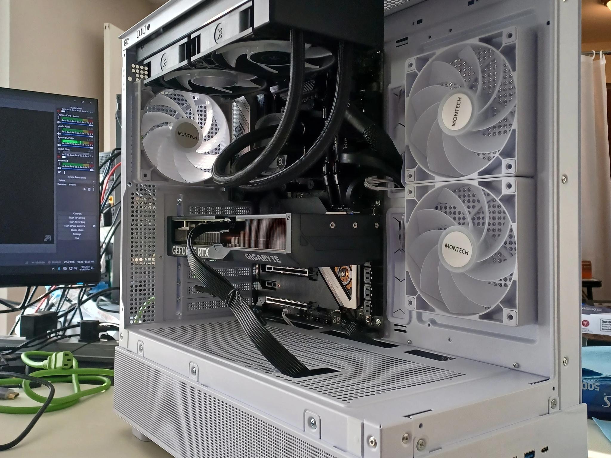 RTS! [model009unit1] 1440p Gaming Mid-Tower (RTX 4070 + Ryzen 7 5700X3D + 32GB DDR4)