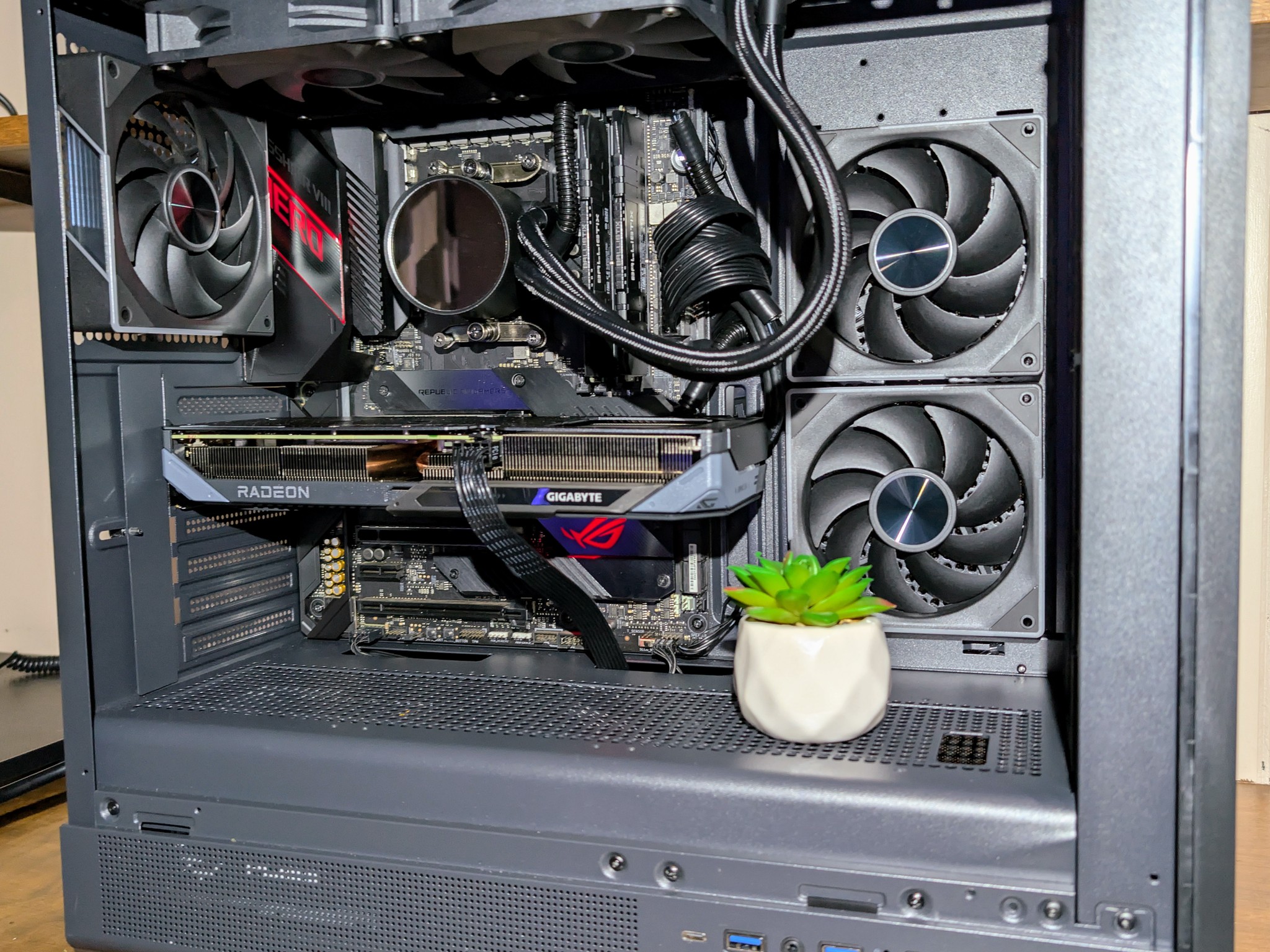 ⚡ High-End AMD Ryzen 9 5900X + RX 9060 XT 16GB + 32GB DDR4 @ 3200MT/s Pure Gaming & Productivity PC