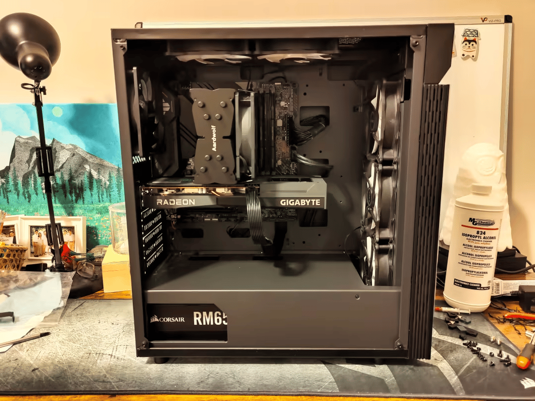 Yūyami 夕闇 | Black i5-11400 + RX 6600 Gaming PC with RGB Accents