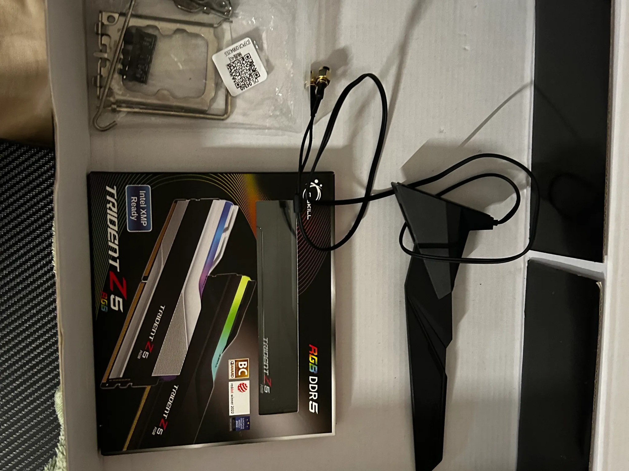 13900KS + Z790 AORUS ELITE AX + 32GB G.Skill 6000mhz DDR5 [CPU/MOBO/RAM] BUNDLE **LIGHTLY USED**