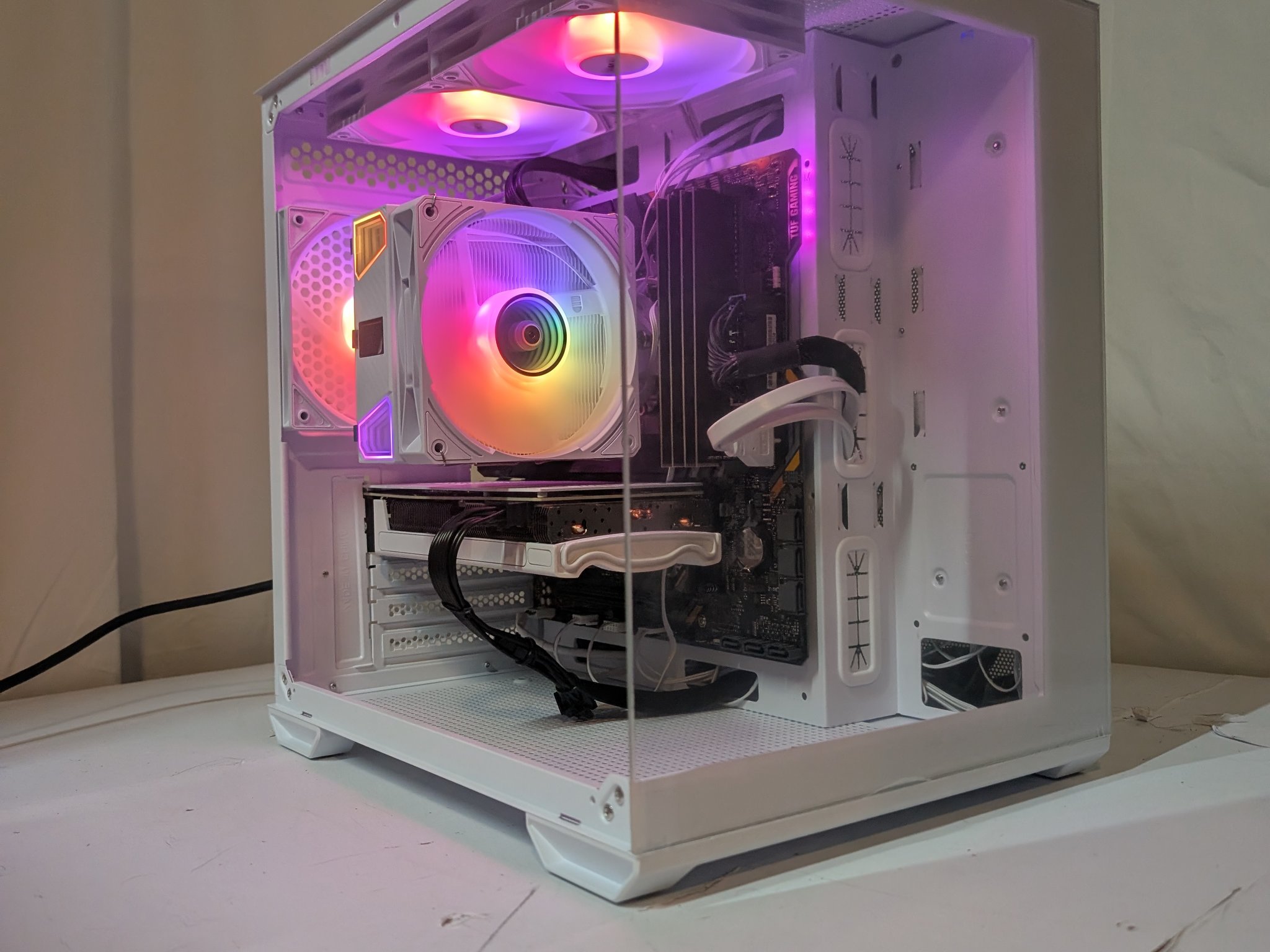 3060 | I7 9700F | 32GB DDR4 | 500W 80+ Bronze | 500GB NVME