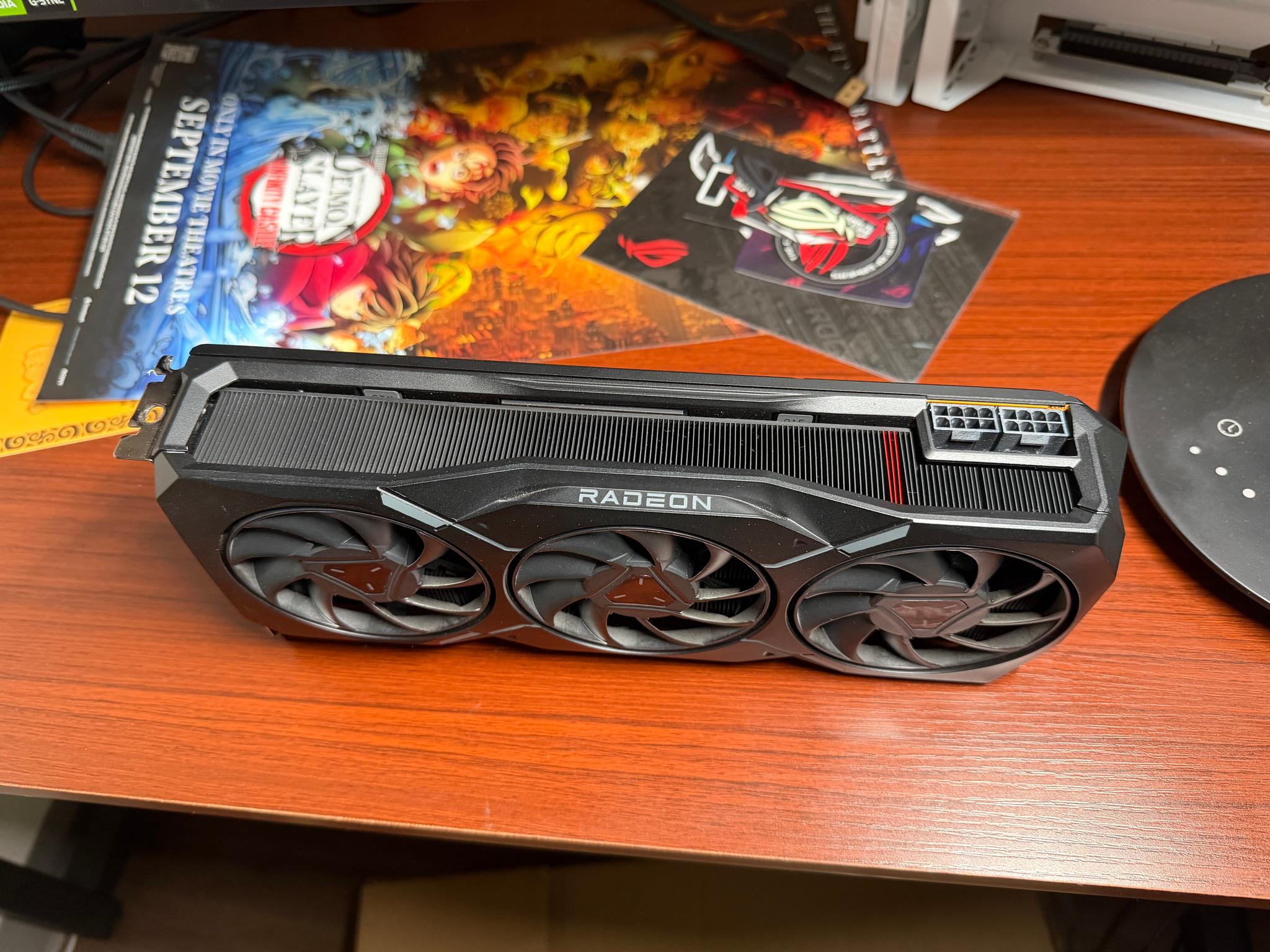 LIGHTLY USED AMD RADEON 7900XT 20GB GDDR6