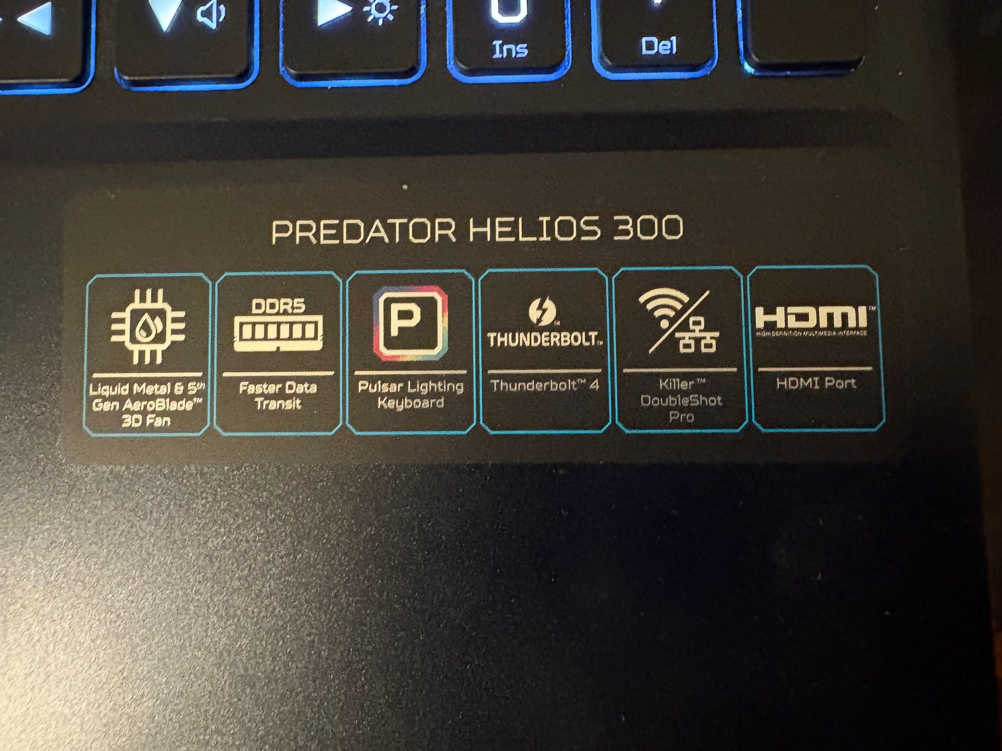 MINT Acer Predator Helios 300 - 150W RTX 3070 Ti | Core i7 12700H | 16GB DDR5 RAM | 1TB NVME SSD