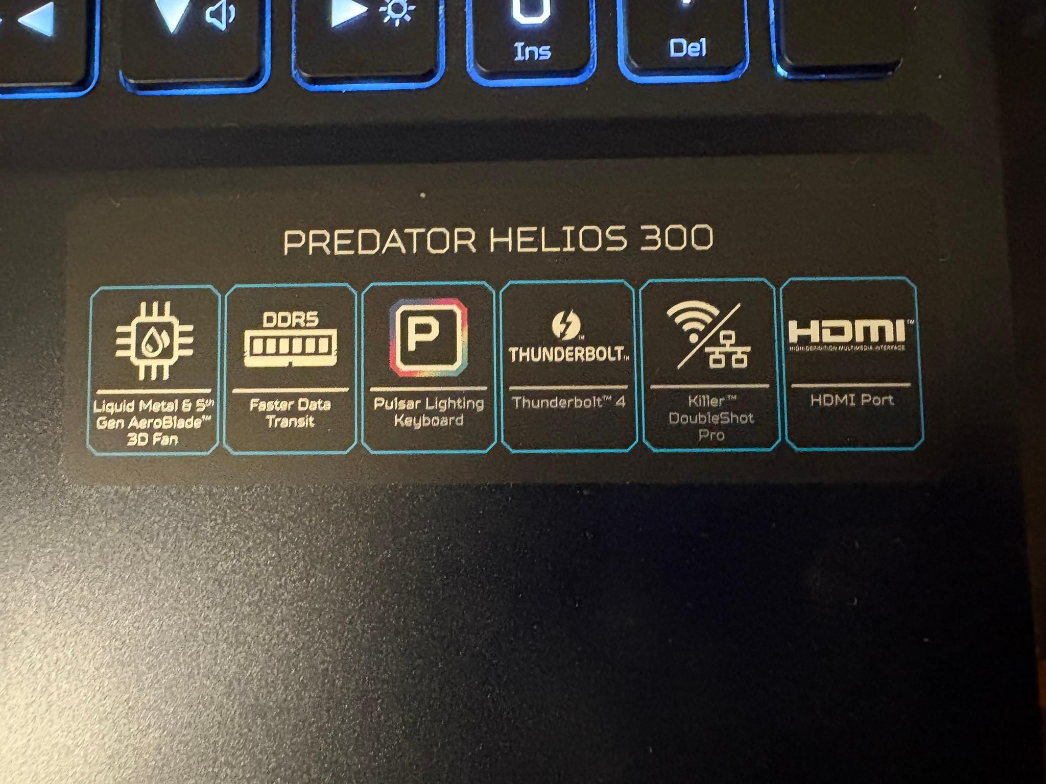 MINT Acer Predator Helios 300 - 150W RTX 3070 Ti | Core i7 12700H | 16GB DDR5 RAM | 1TB NVME SSD
