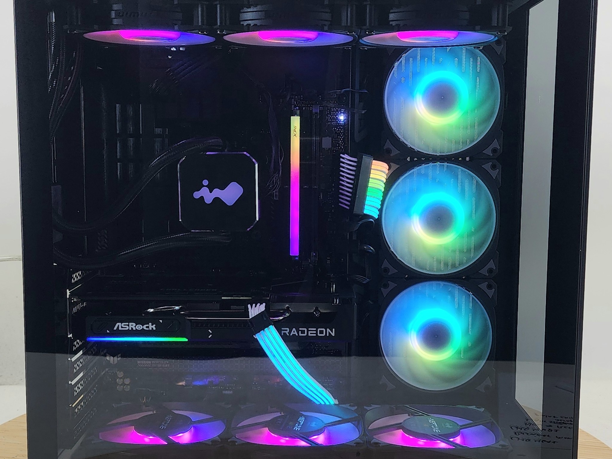 Gaming PC Ryzen 7 7700X 16GB RAM 1TB SSD RX 9060 XT 16GB Windows 11 Computer