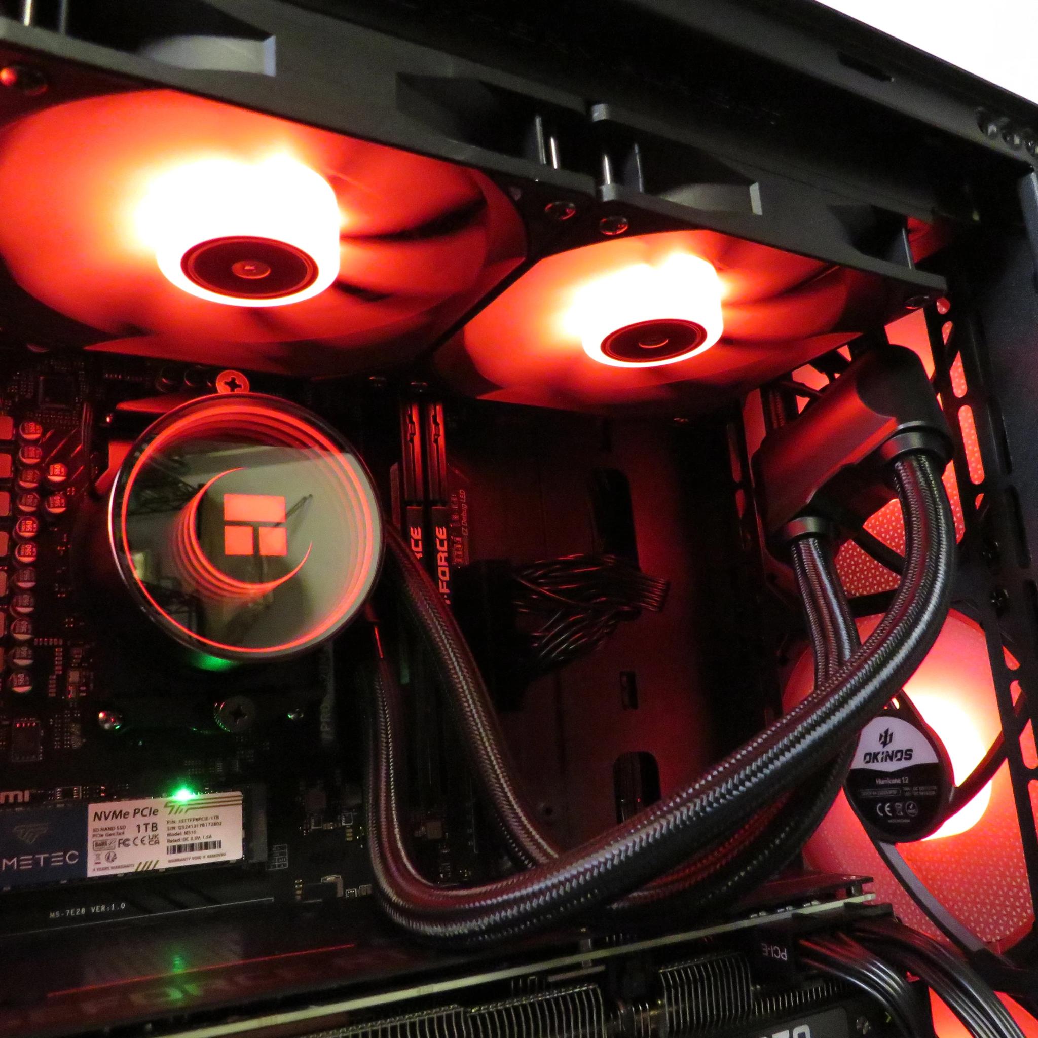Compact POWER! Ryzen 5 7400F + EVGA RTX 3070 XC3 + 32 GB DDR5 RAM + 1 TB NVME