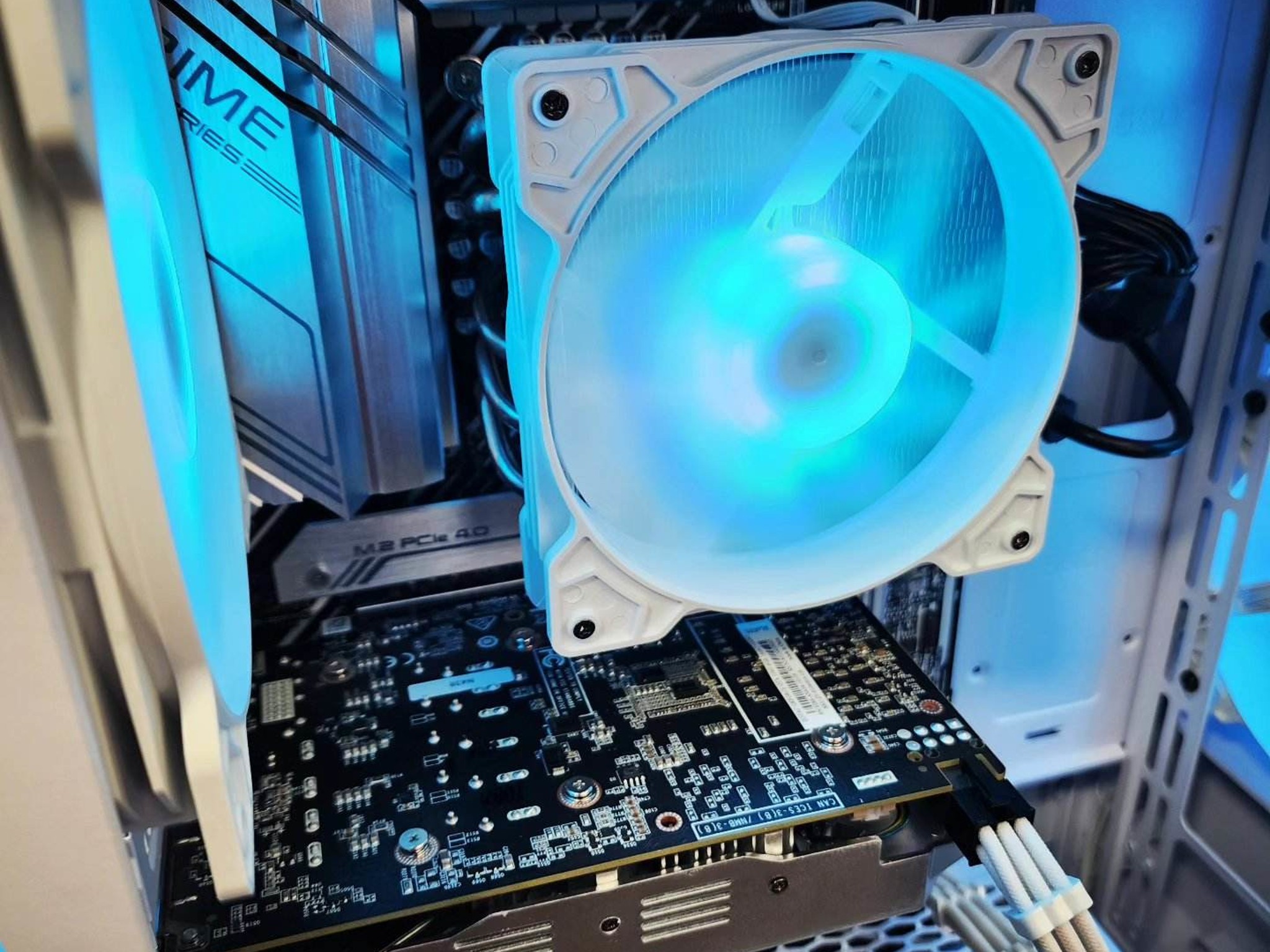 💙🤍💙 GTX 1060 6GB // Intel Core i3 10105F // Silicon Power 16GB 3200MHz