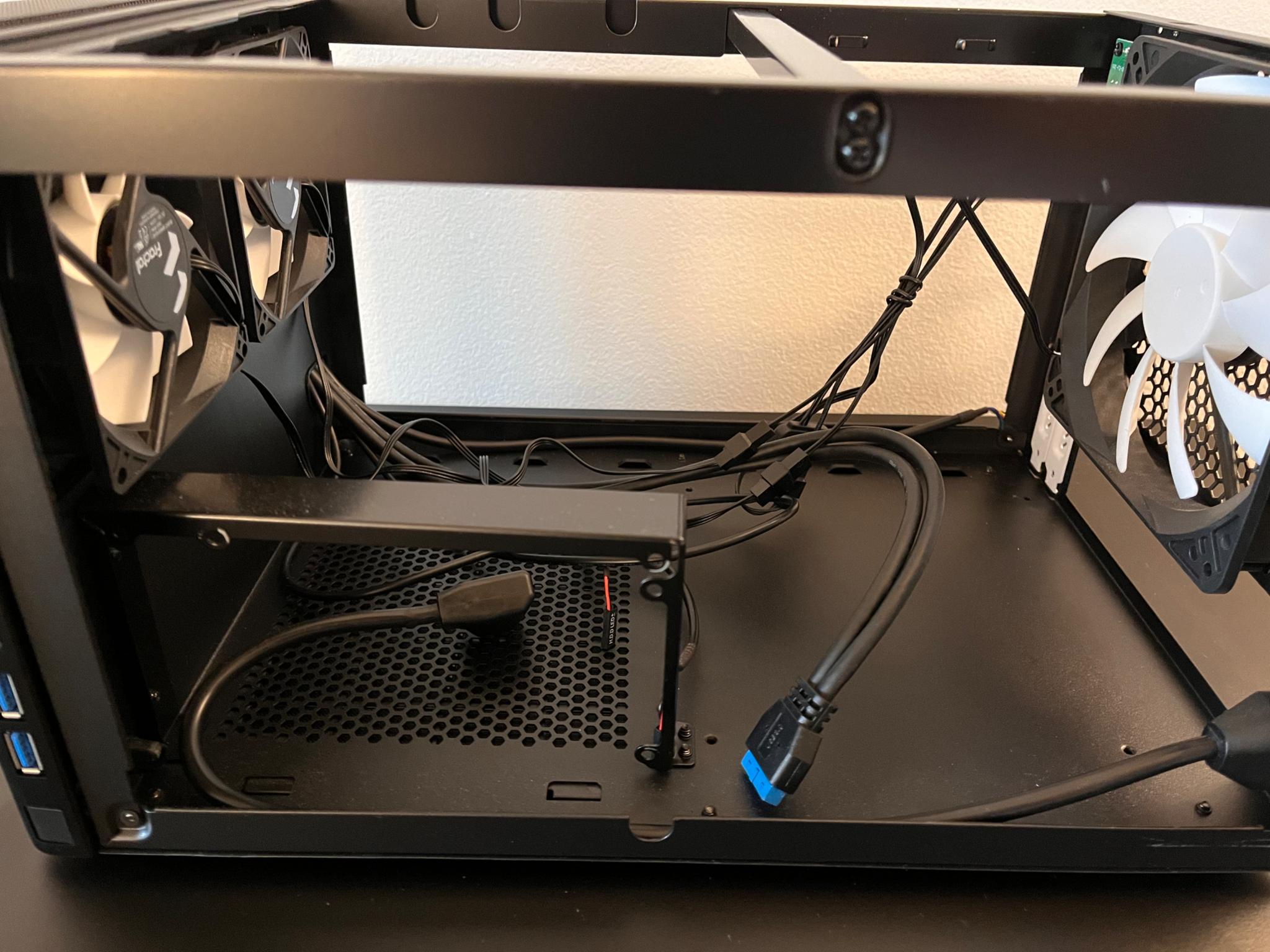 Fractal Node 304 - Like New