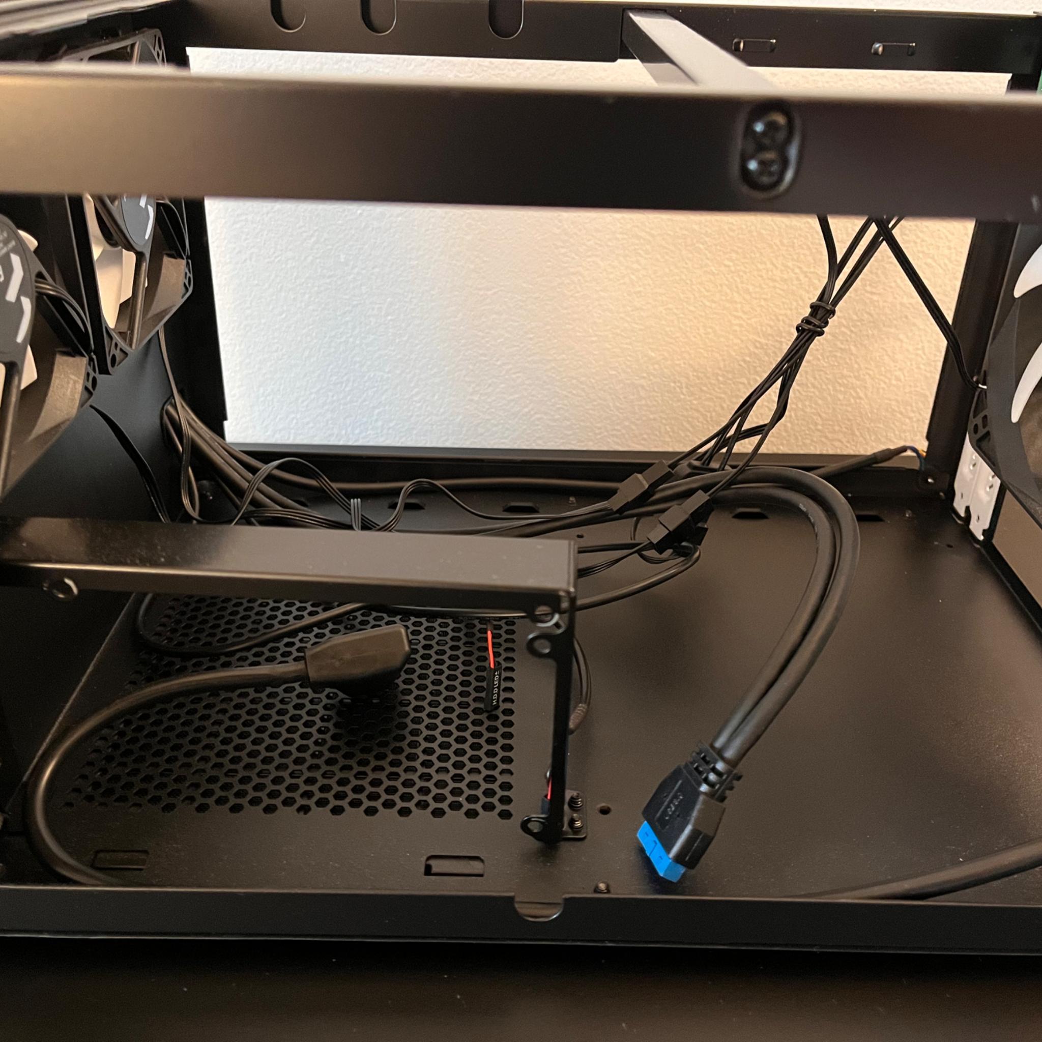 Fractal Node 304 - Like New