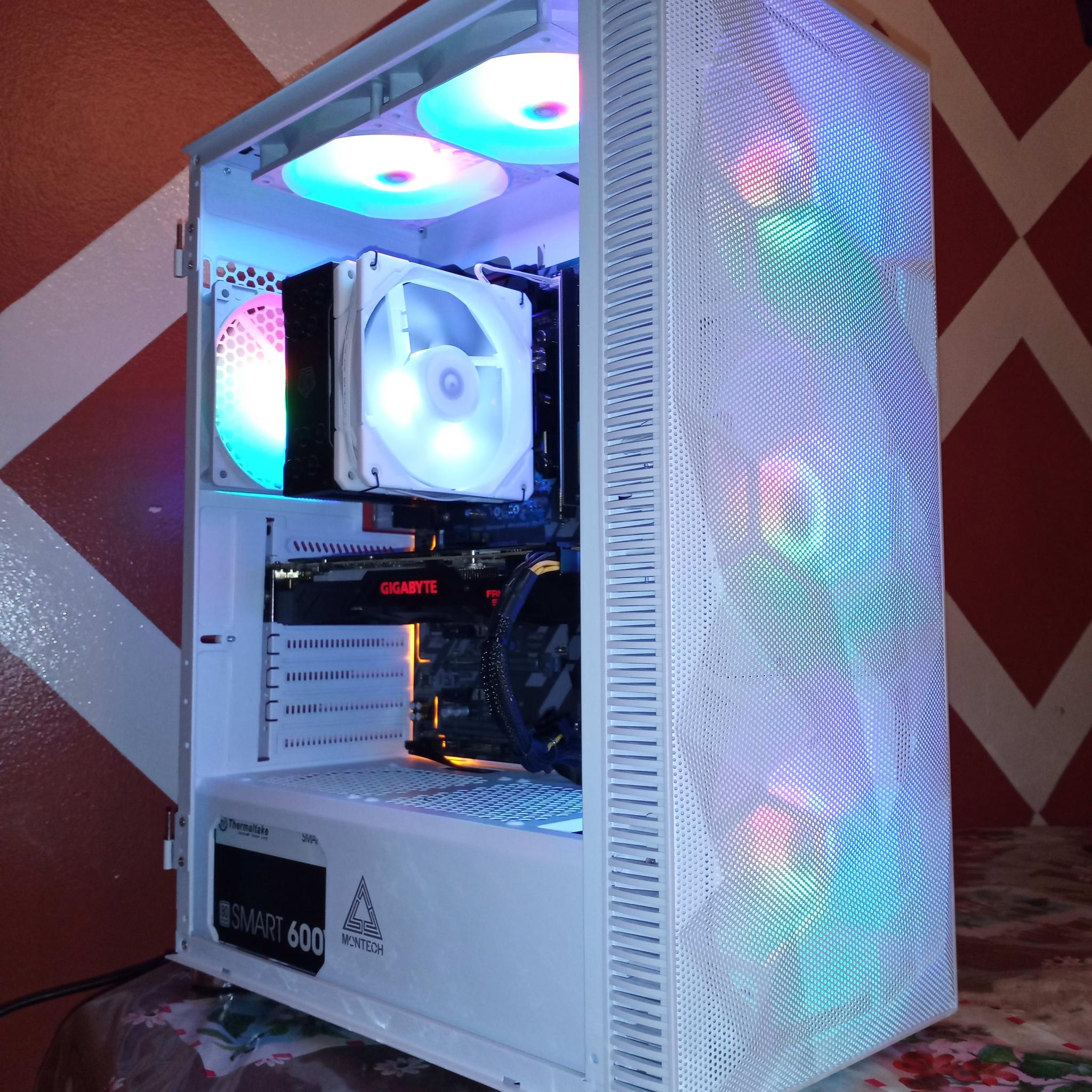 PIXIE✨| i7-9700F & GTX 1080| 32gb DDR4 + 1.2TB SSD Gaming/Streaming PC
