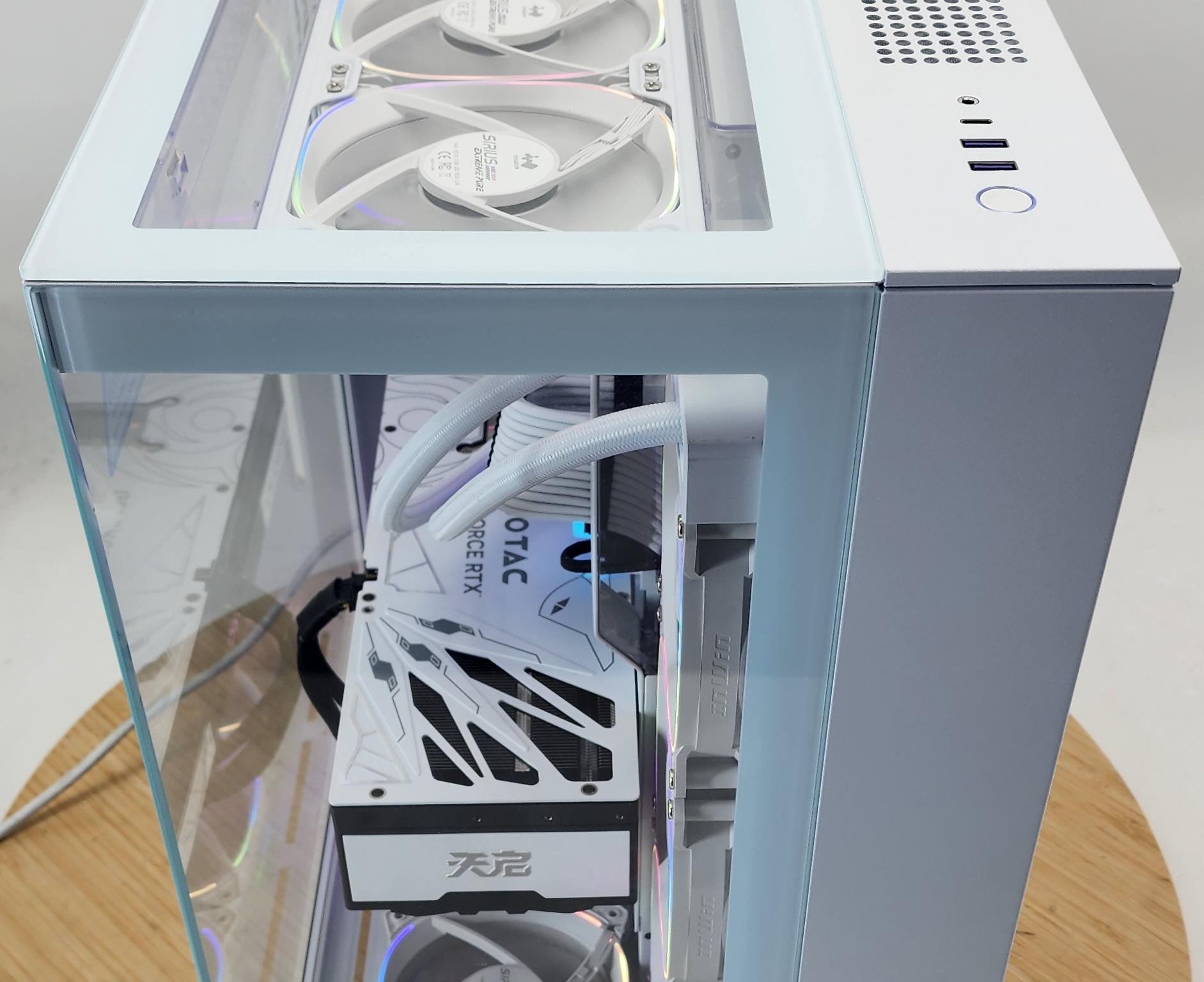 Gaming PC Ryzen 7 9800X3D 32GB RAM 1TB SSD RTX 5080 16GB Windows 11 Computer