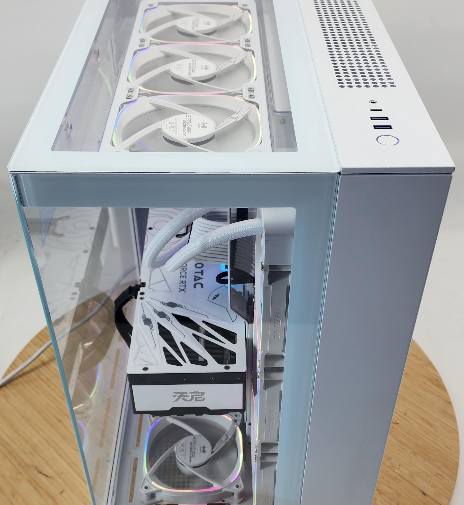 Gaming PC Ryzen 7 9800X3D 32GB RAM 1TB SSD RTX 5080 16GB Windows 11 Computer