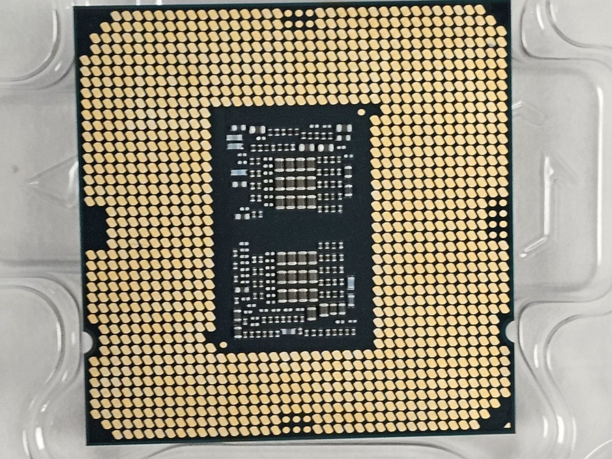 Intel Core i9-10900K LGA1200