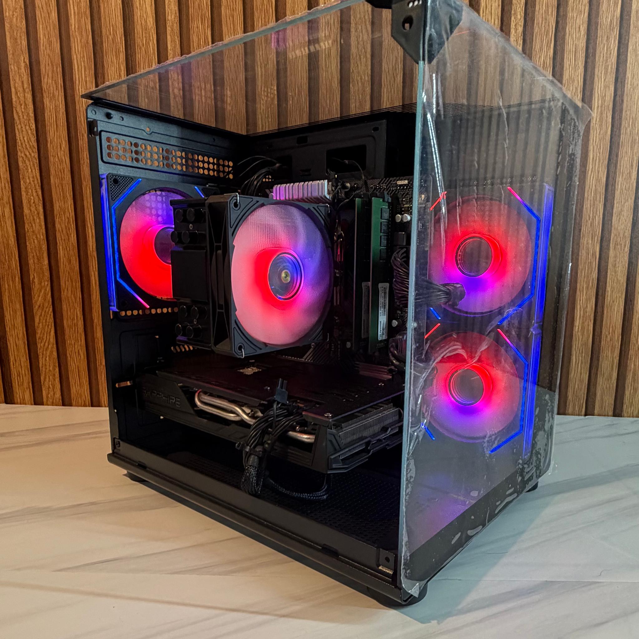 RX 5700XT | RYZEN 5 3600 | 16GB DDR4 | 500GB SSD