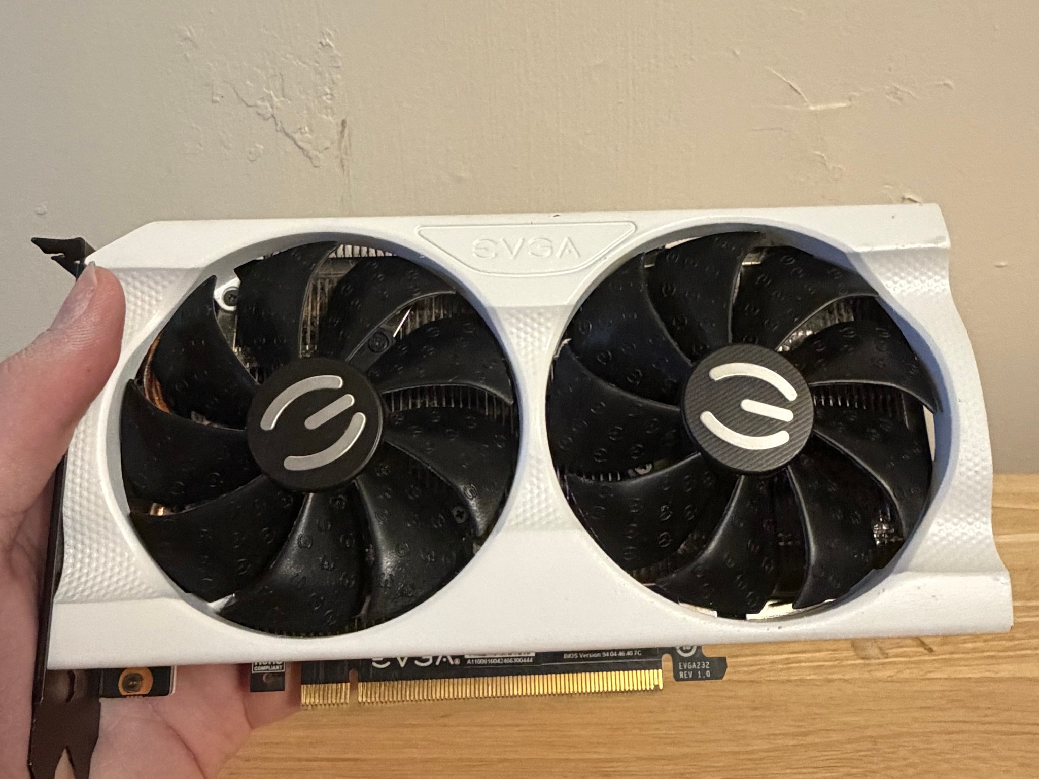 White EVGA GeForce RTX 3060 Ti XC GAMING 8GB — Excellent Condition \(High FPS 1080p/1440p\)