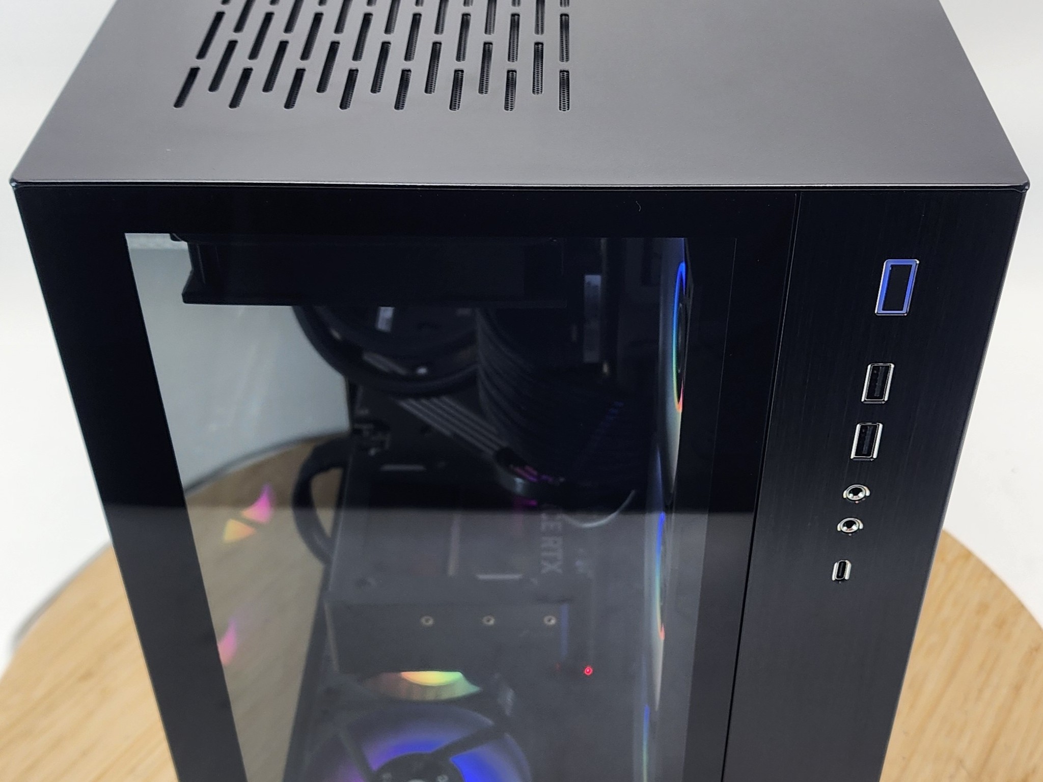 Gaming PC i9-14900K 32GB RAM 2TB SSD RTX 5070 Ti 16GB Windows 11 Computer
