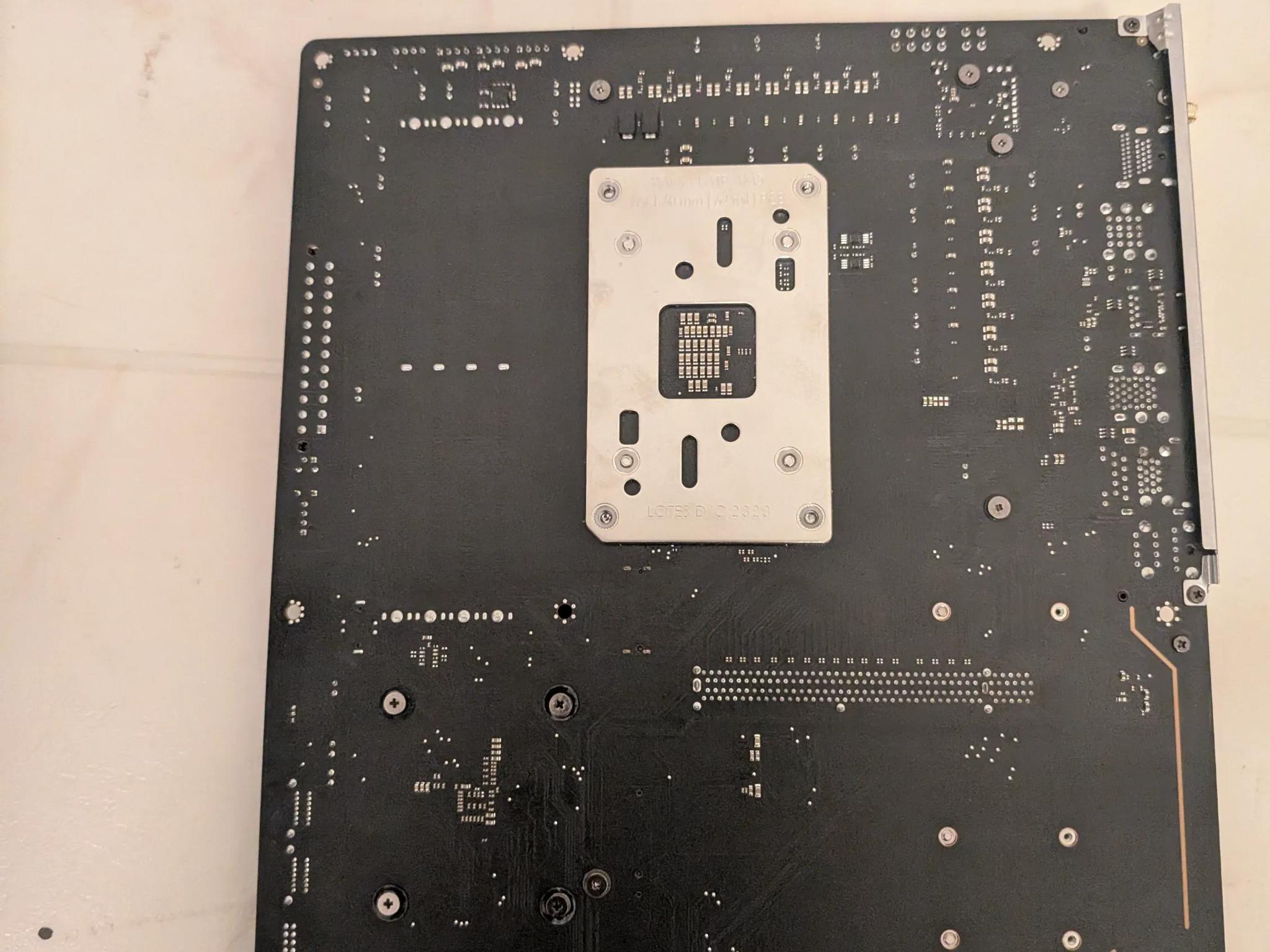 GIGABYTE B650 AORUS ELITE AX ATX AM5 (DDR5, PCIe 5.0)