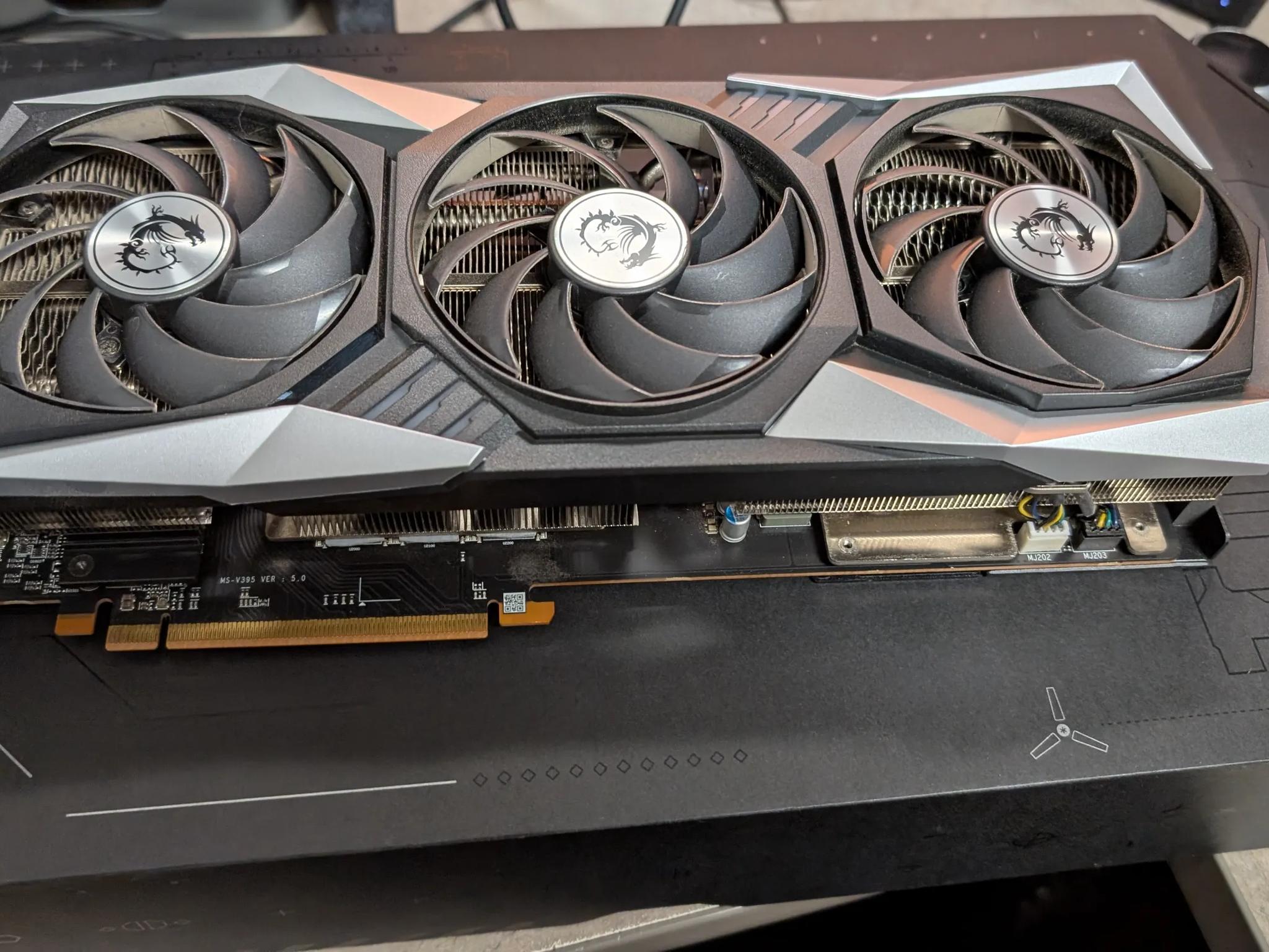 MSI RX 6950 XT Gaming X TRIO 16G