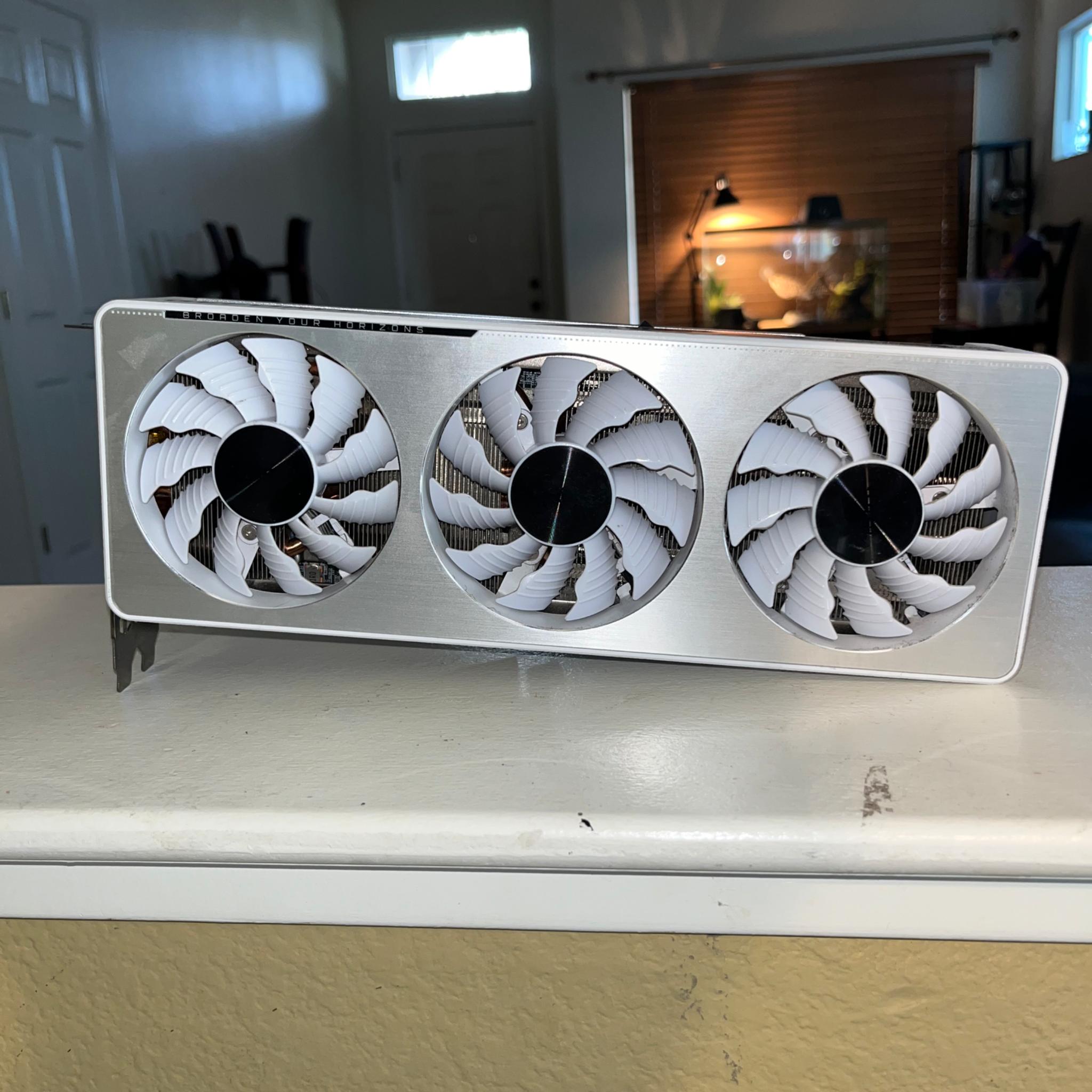 RTX 3070 White OC Edition