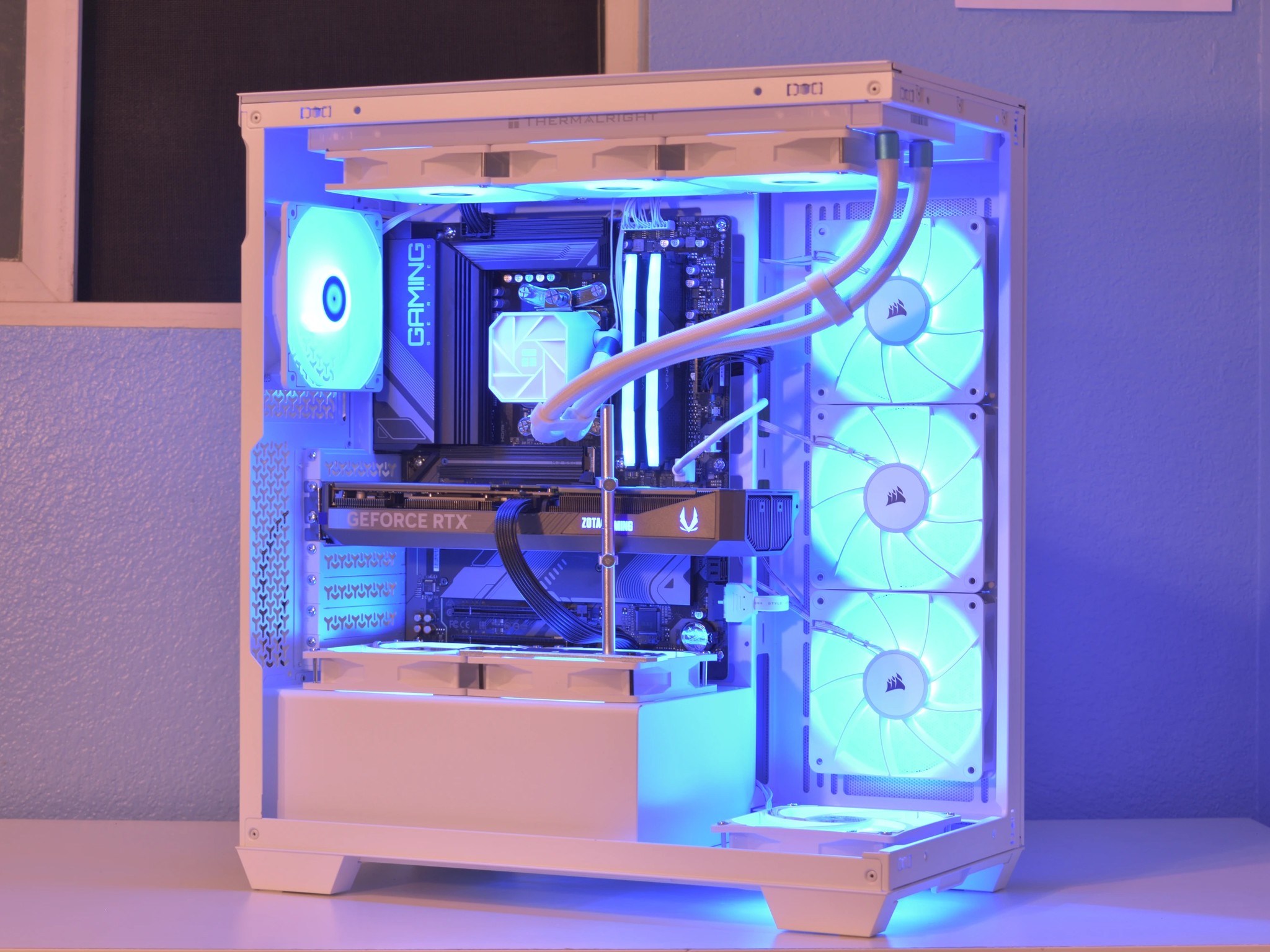 🚀Performance Gamer🚀 Ryzen 7 7700X | RTX 5070 12GB | 32GB DDR5 | 1TB nVME SSD | White | RGB+Wifi