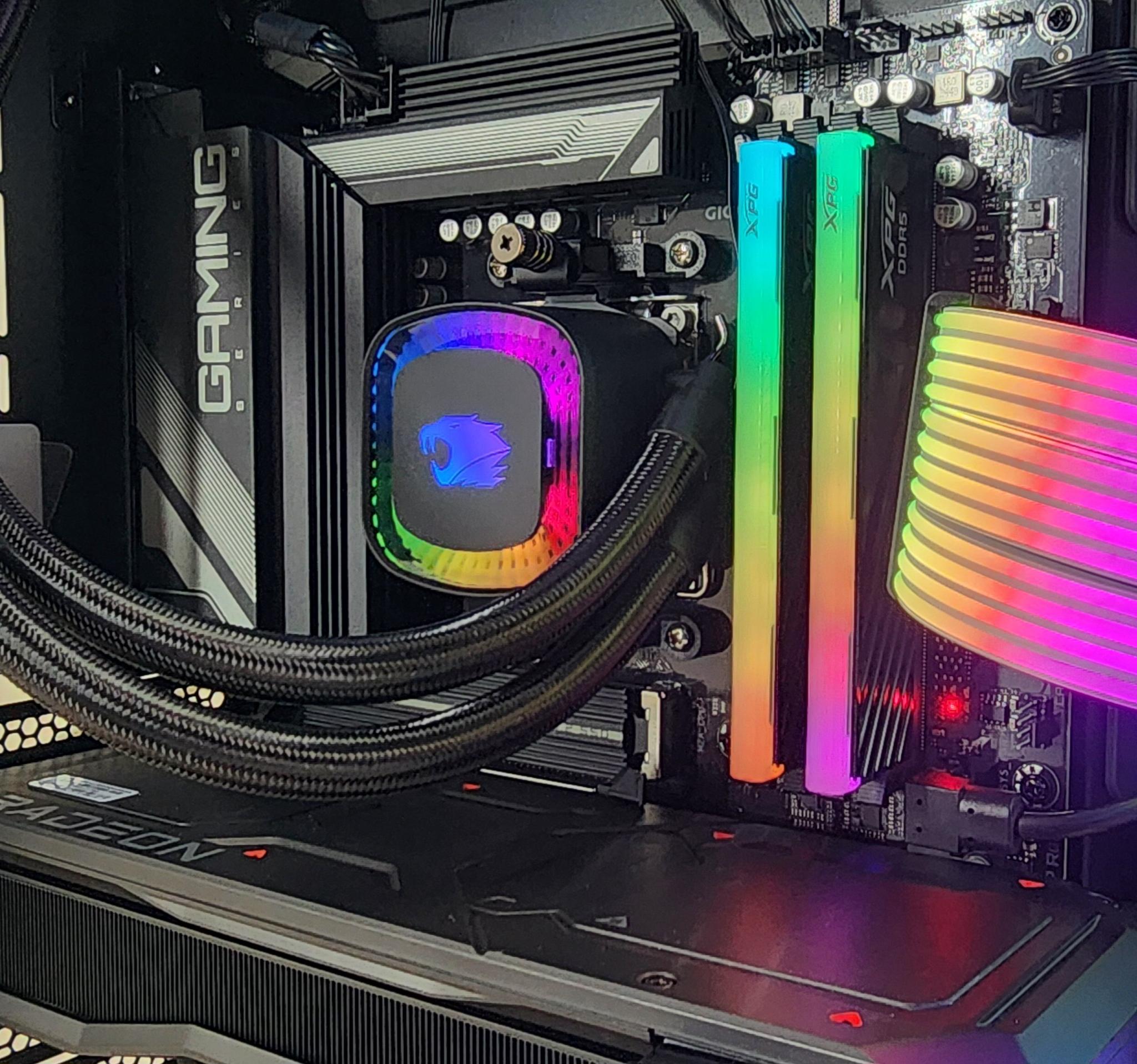 Gaming PC Ryzen 7 9700X 32GB RAM 1TB SSD RX 7900 XT 20GB Windows 11 Computer