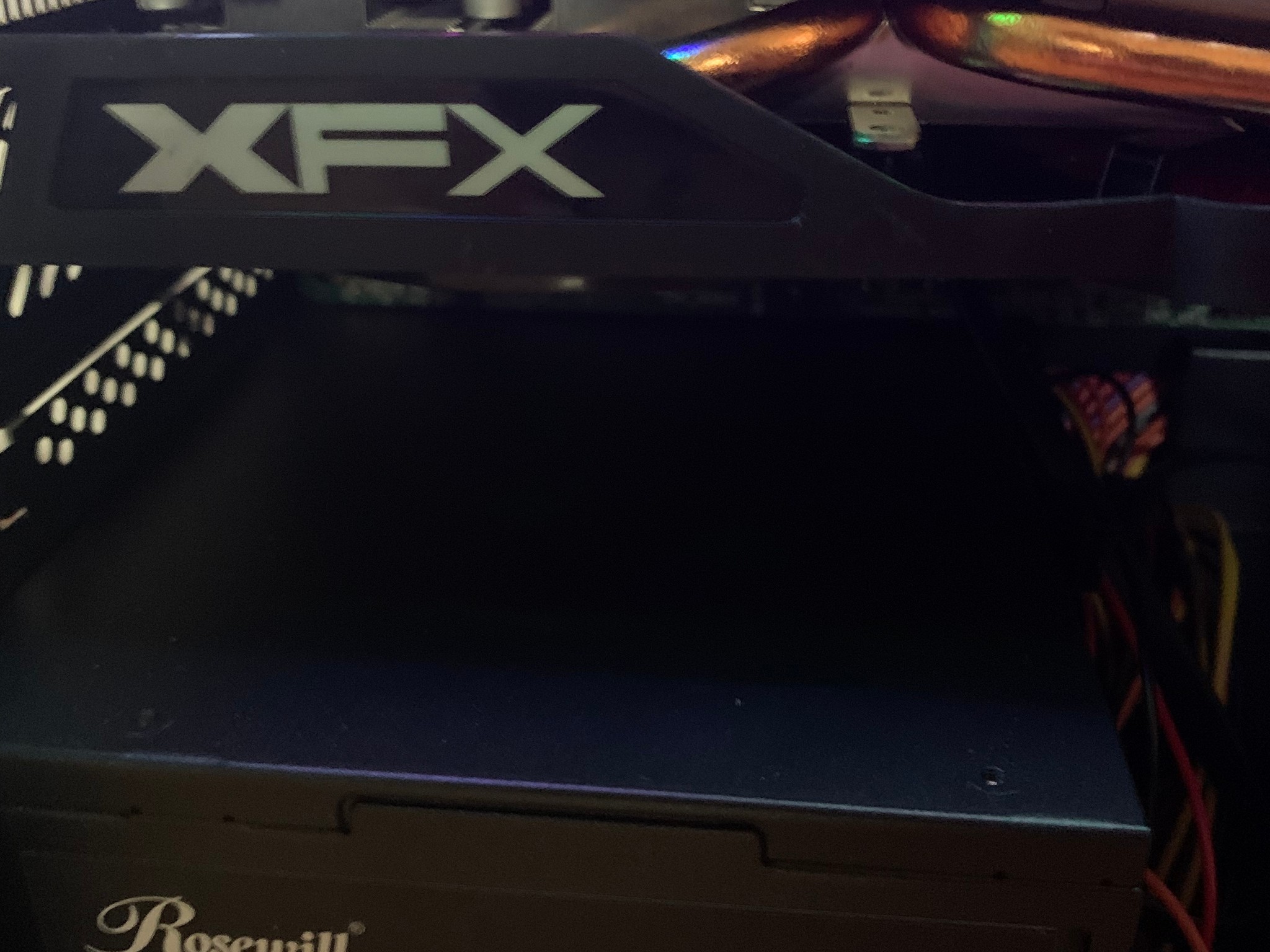 RX 580 8GB E3 1220 4c/4t 16GB RAM 500GB SSD FORTNITE READY WINDOWS 10 RGB GAMING PC