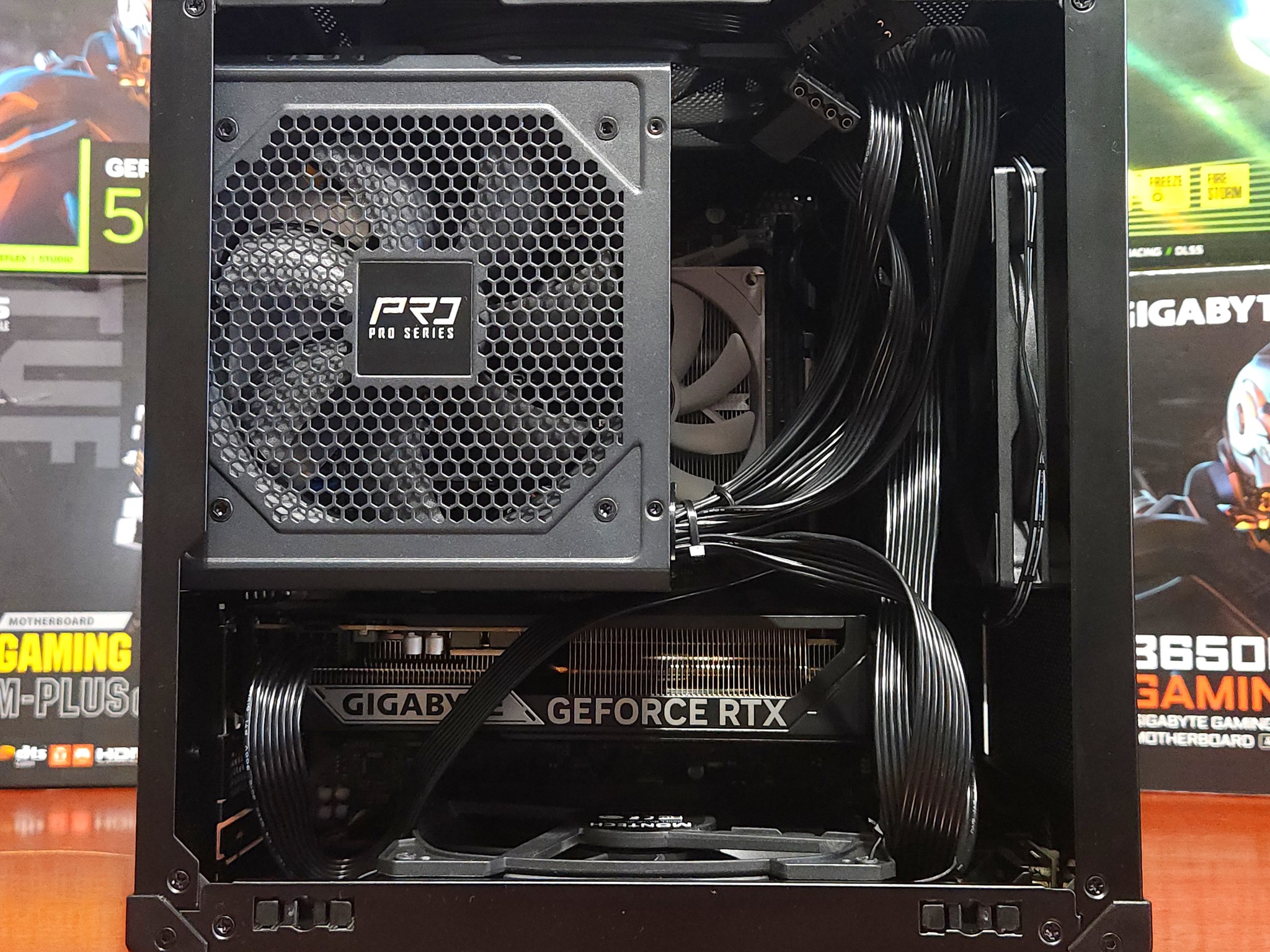 RTX 5060 8GB| Intel i5-14400F |32GB DDR4 RAM 3200MTs | 1 TB NVME | 650W GOLD | WIFI & BT