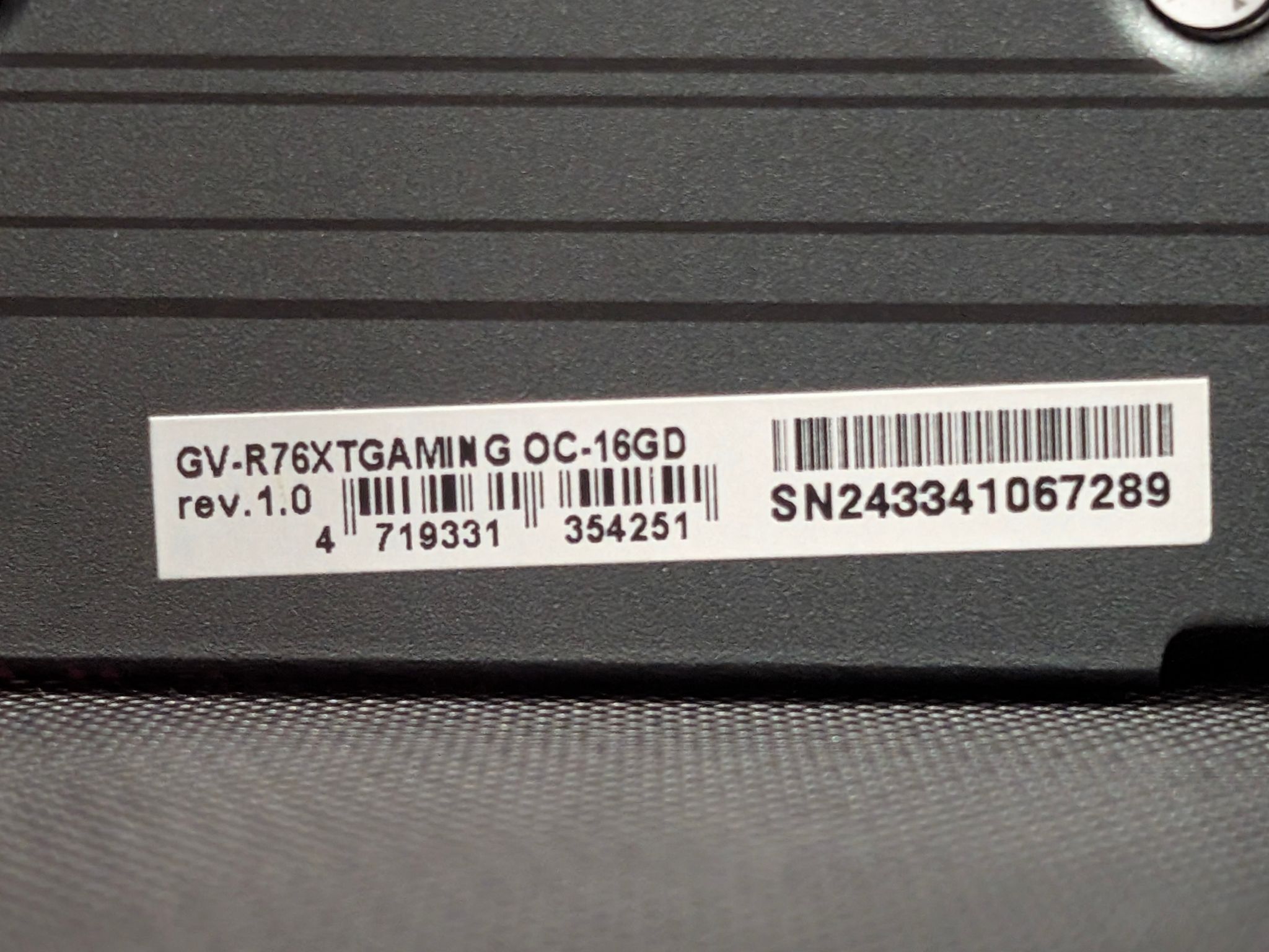 Gigabyte Radeon RX 7600 XT GAMING OC 16GB