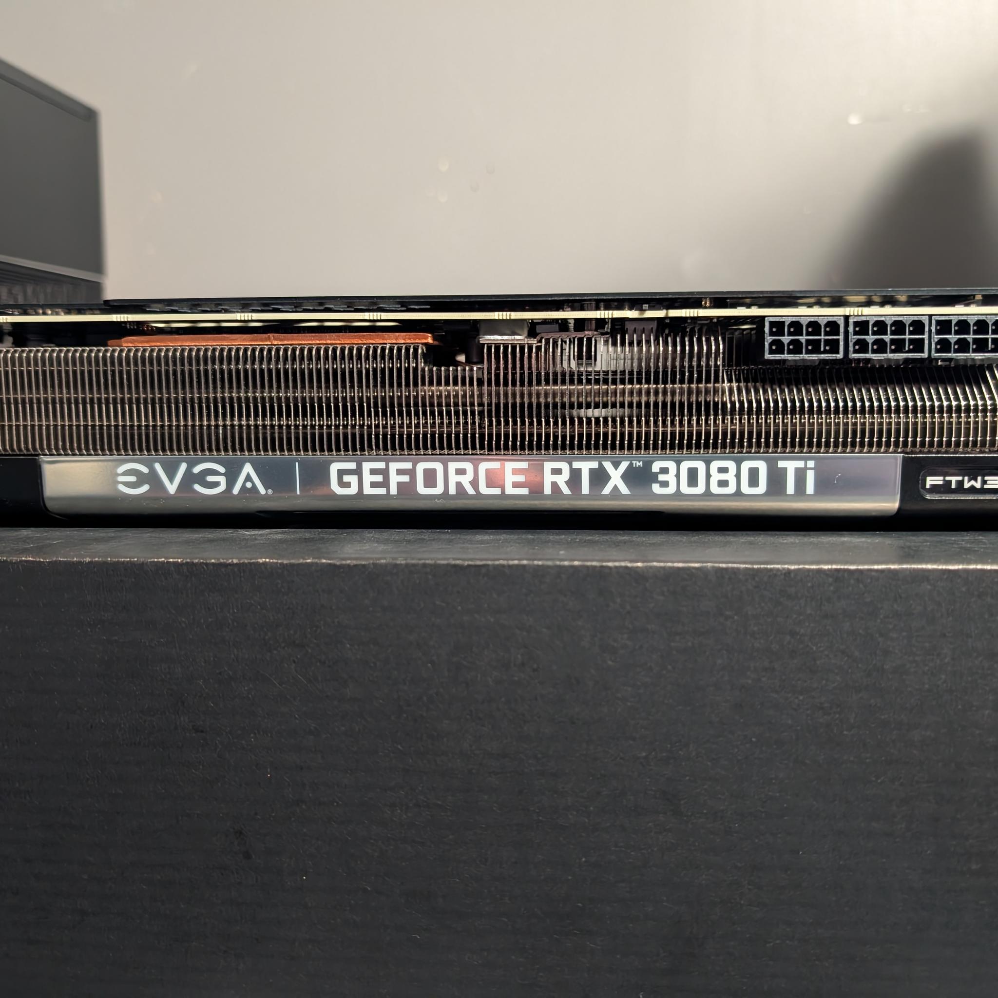 EVGA FTW3 ULTRA GAMING GeForce RTX 3080 Ti