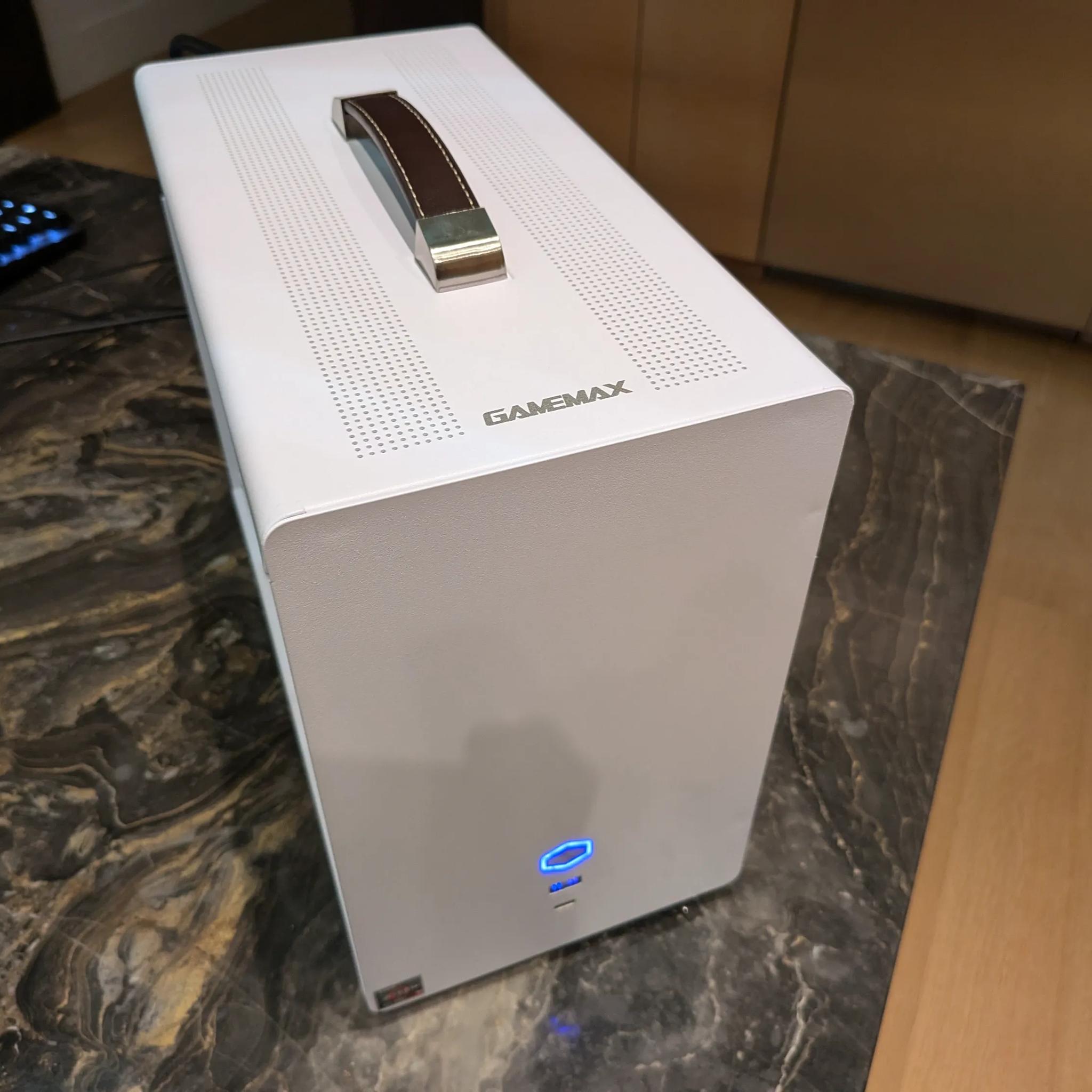 Small Gaming PC, AMD Ryzen 5 7600, Nvidia RTX 4060, 32 GB RAM, 2 TB SSD