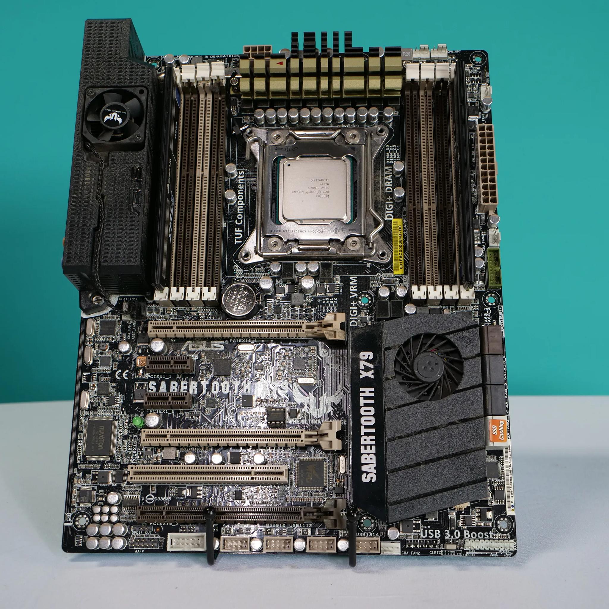 Asus Sabretooth X79 motherboard kit w/ i7-4930k + 16gb RAM