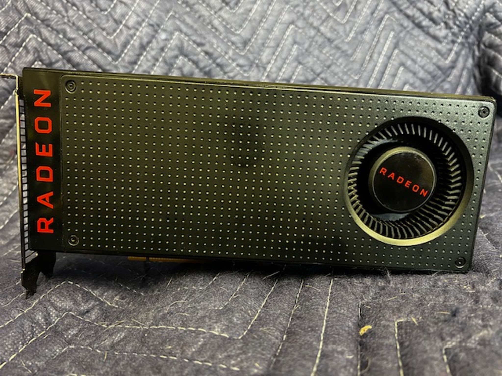 8GB AMD RX 580