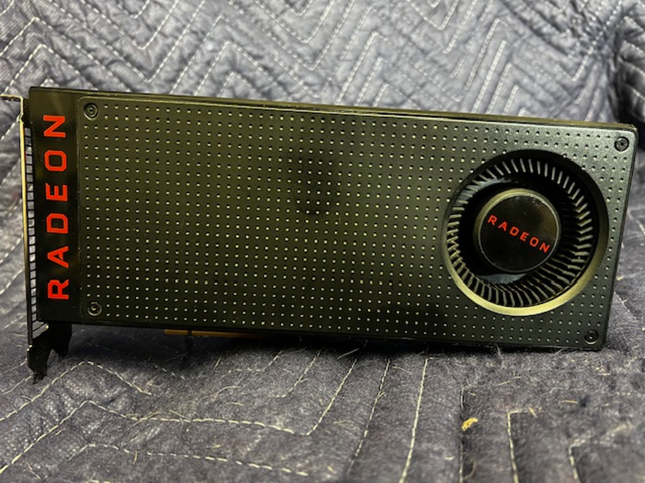 8GB AMD RX 580