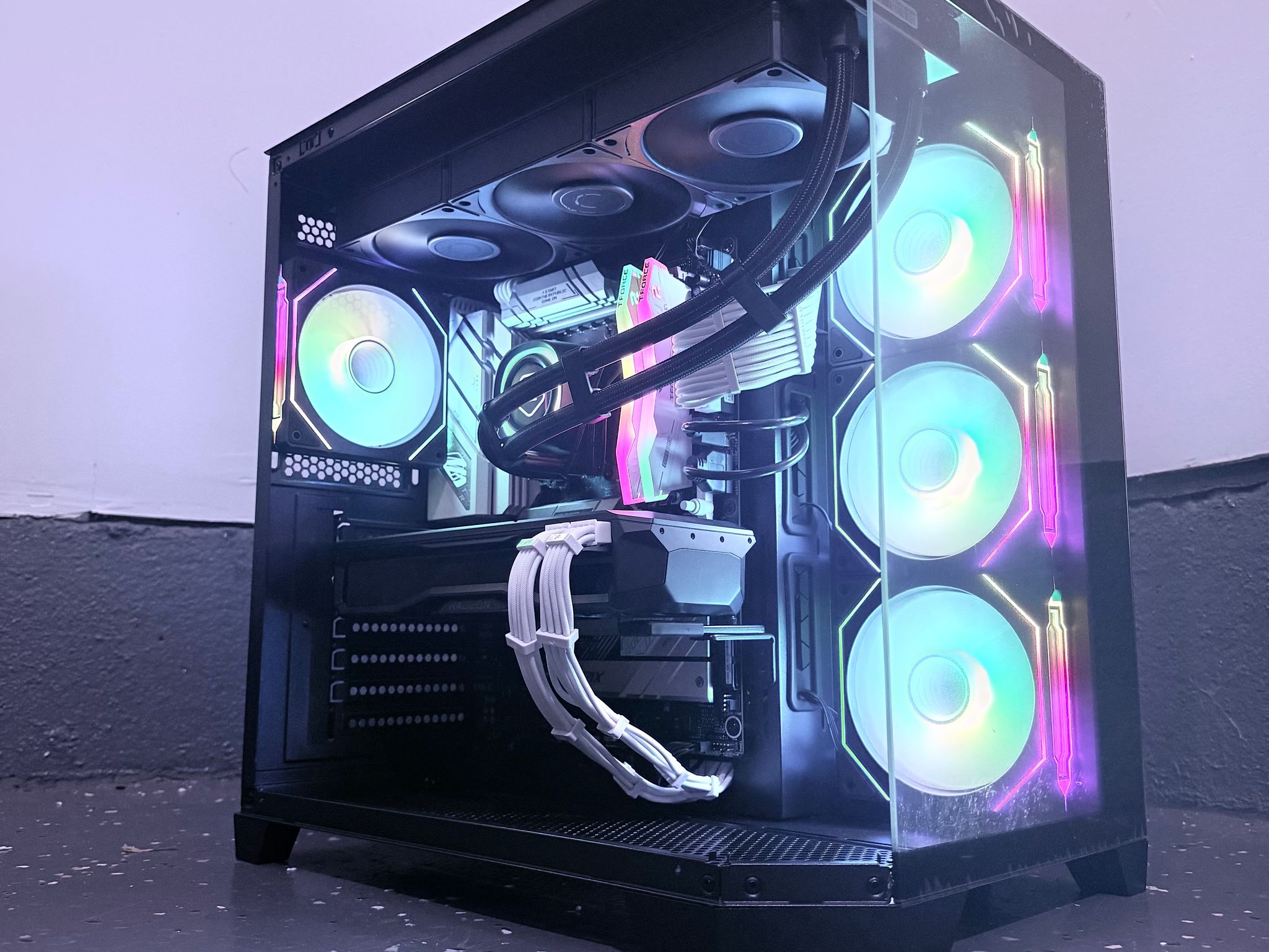 ⭐️"Starlight Prism"🌈 | 4K Gaming | RX 7900 XT 20G | Ryzen 7 7800X3D | 32GB DDR5 | 2TB SSD