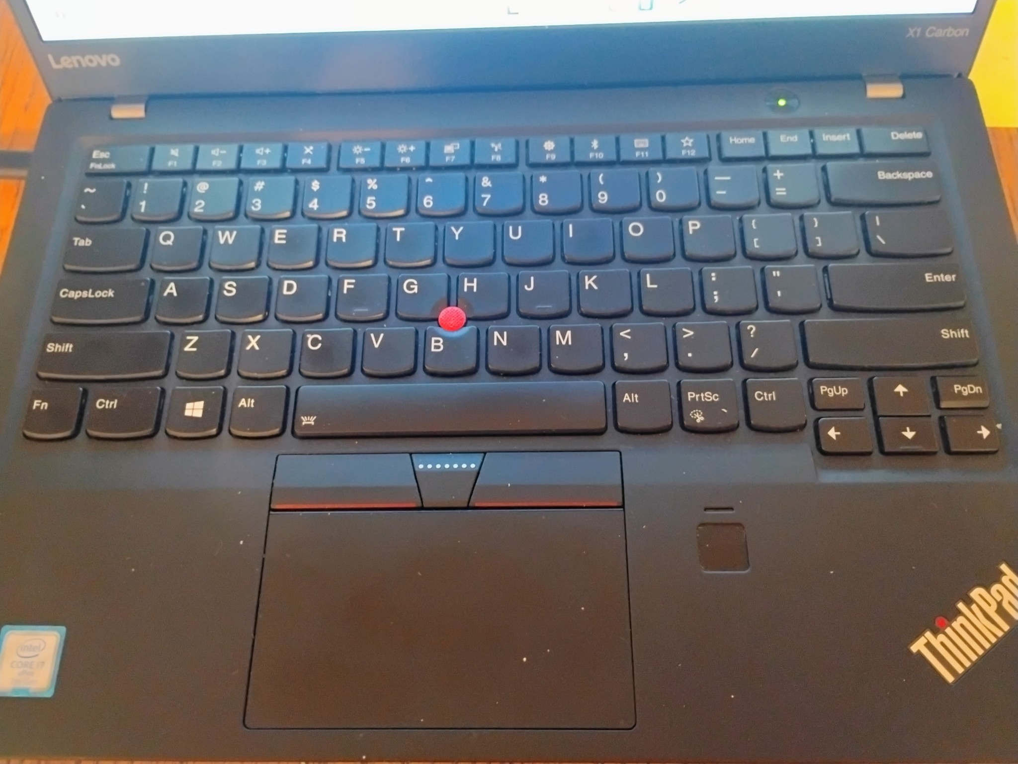 Lenovo X1 Carbon 5th gen