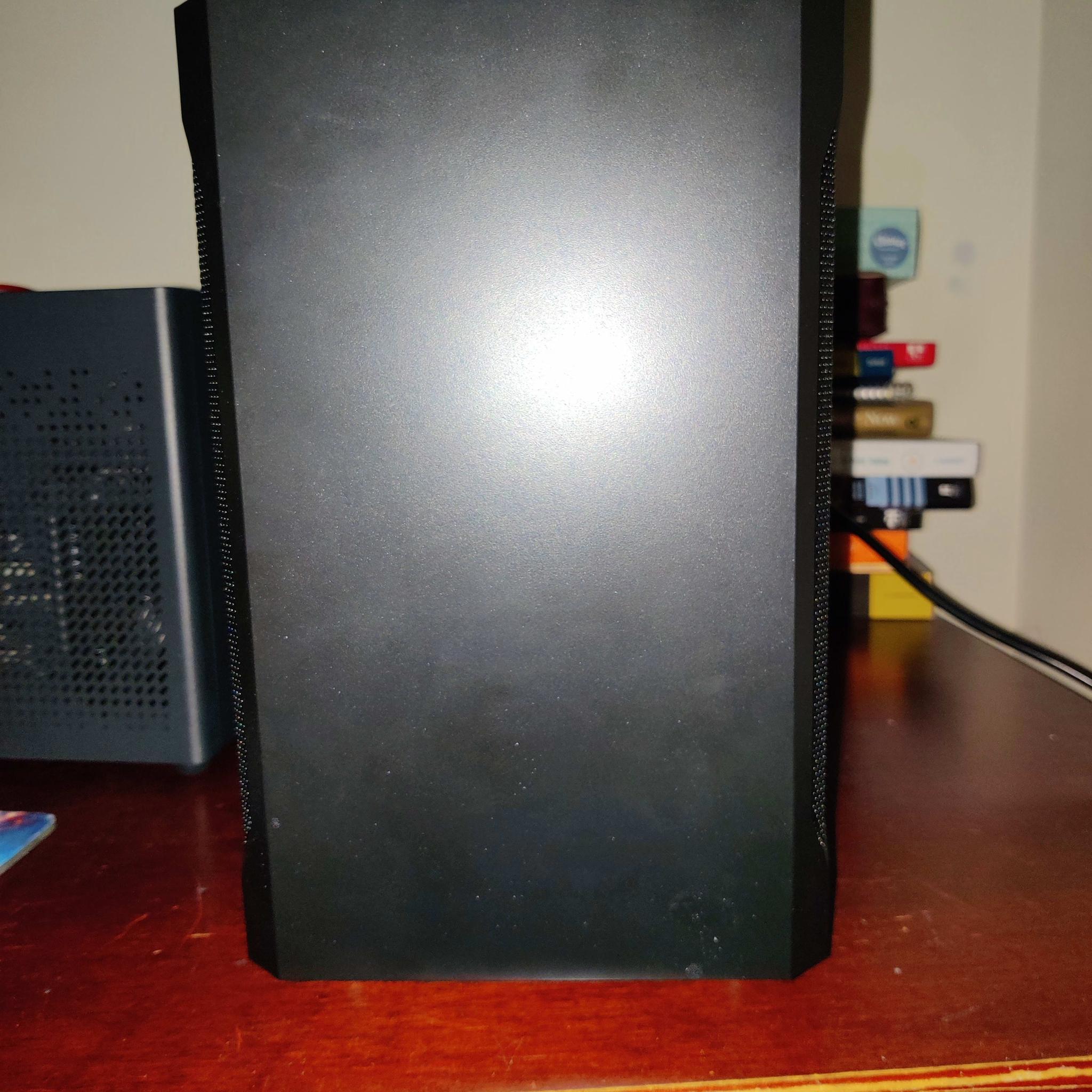 COMPACT MATX! Ryzen 5 3600 + GTX 1080 + 1TB NVME + 16GB RAM