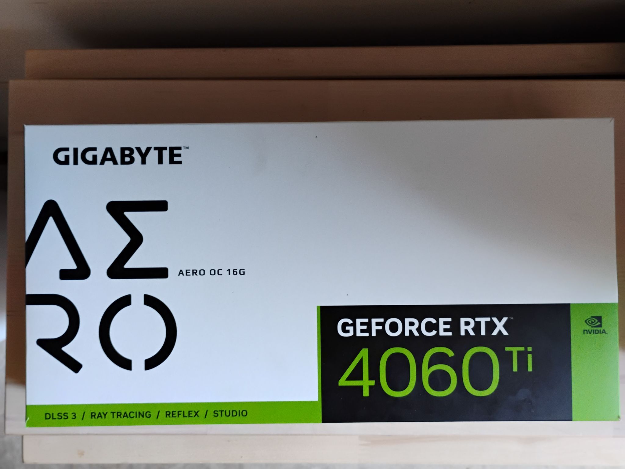 RTX 4060Ti 16gb Gigabyte Aero