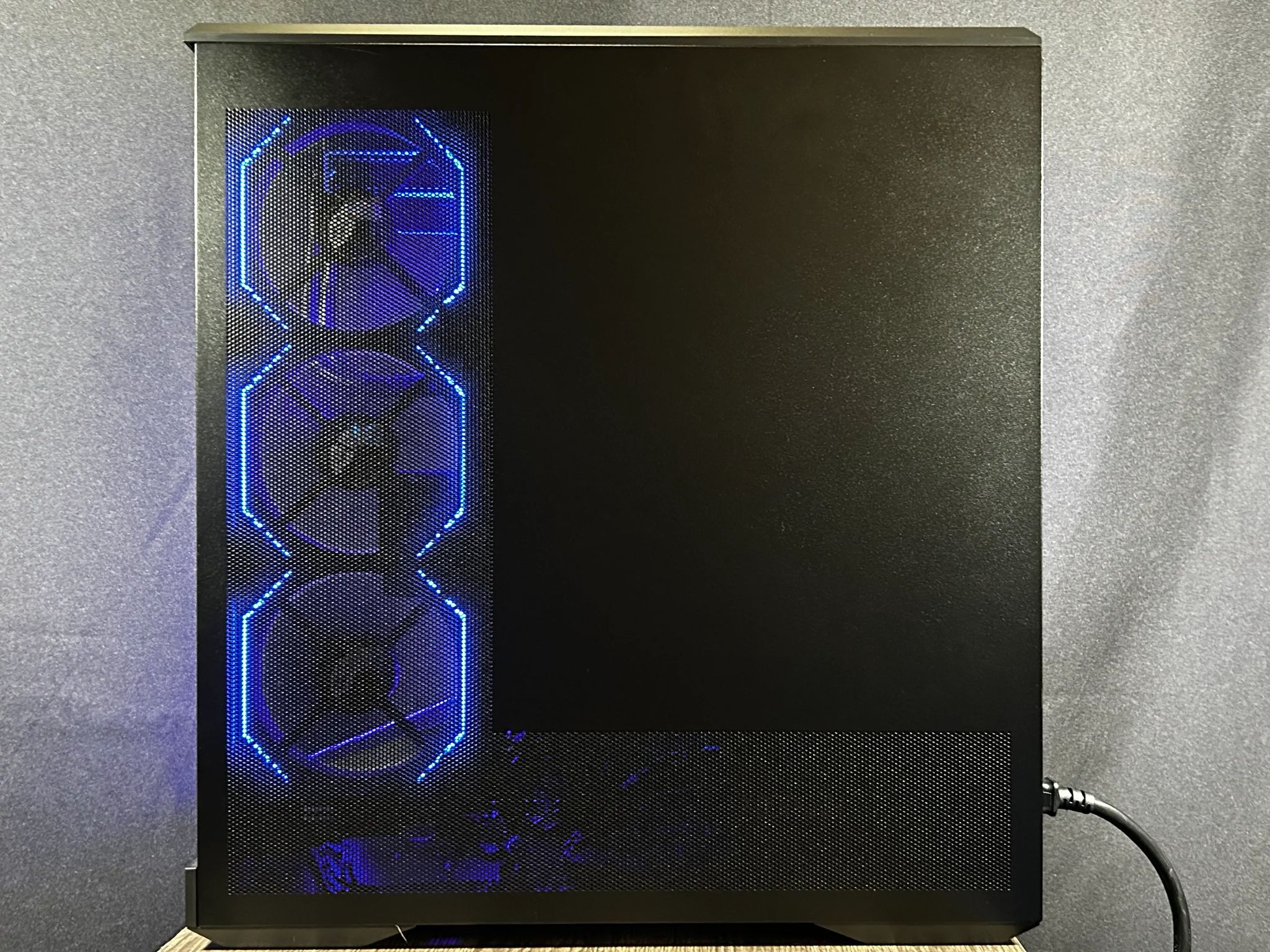 RTX 4090 | Ryzen 7 7800X3D | Ultimate Streaming and Gaming PC