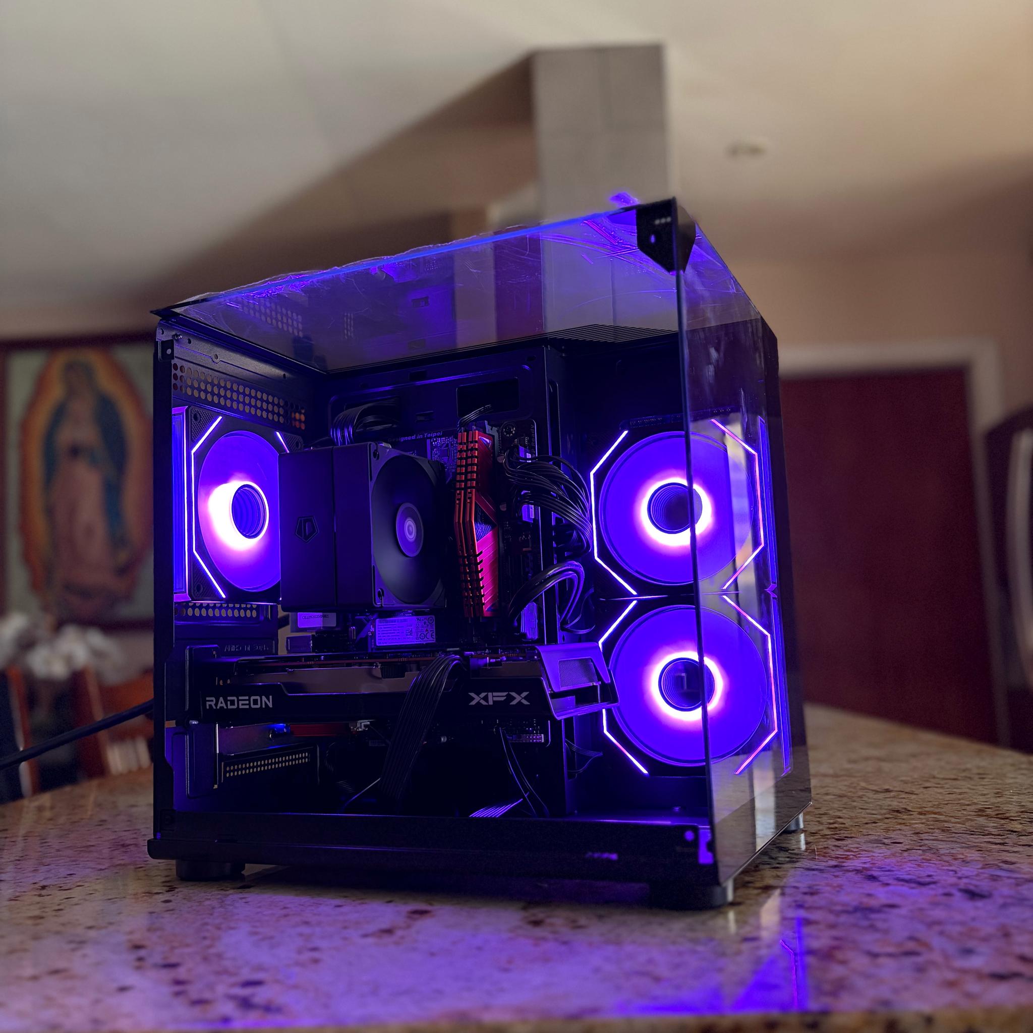 Black Gaming PC | RX 6600XT 8GB | INTEL 7-8700 | 16GB RAM | 500GB NVME SSD | Wi-Fi + Bluetooth Pcie