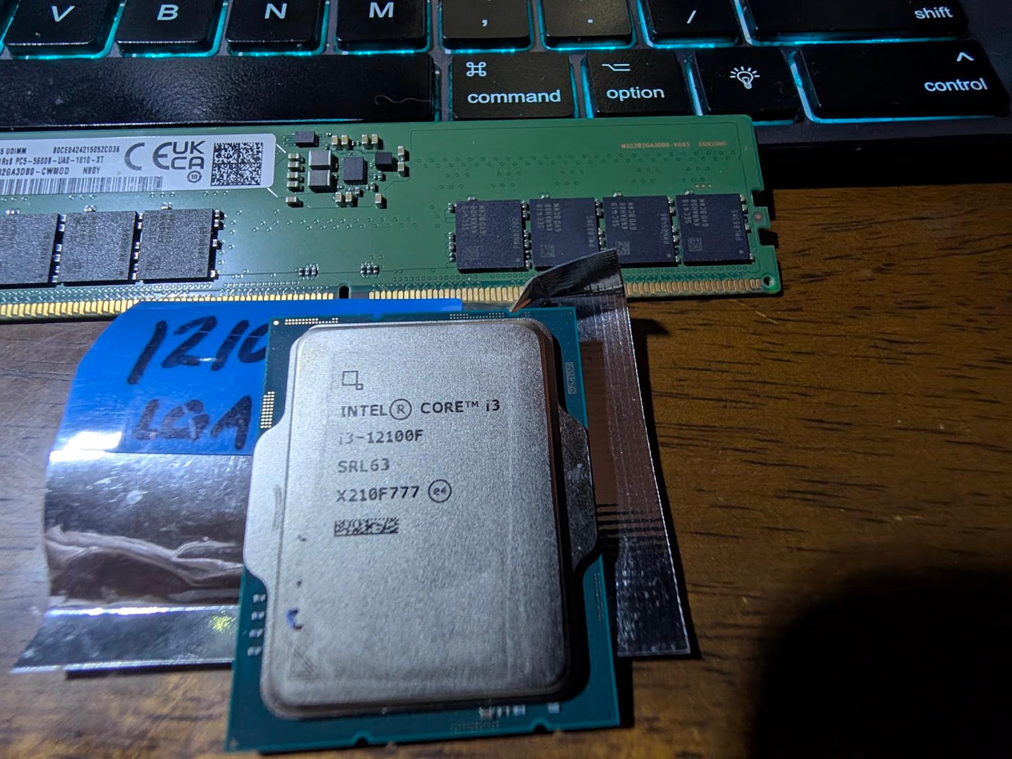 16GB ddr5 pc5 5600 udimm + CPU Intel Core i3 1200F