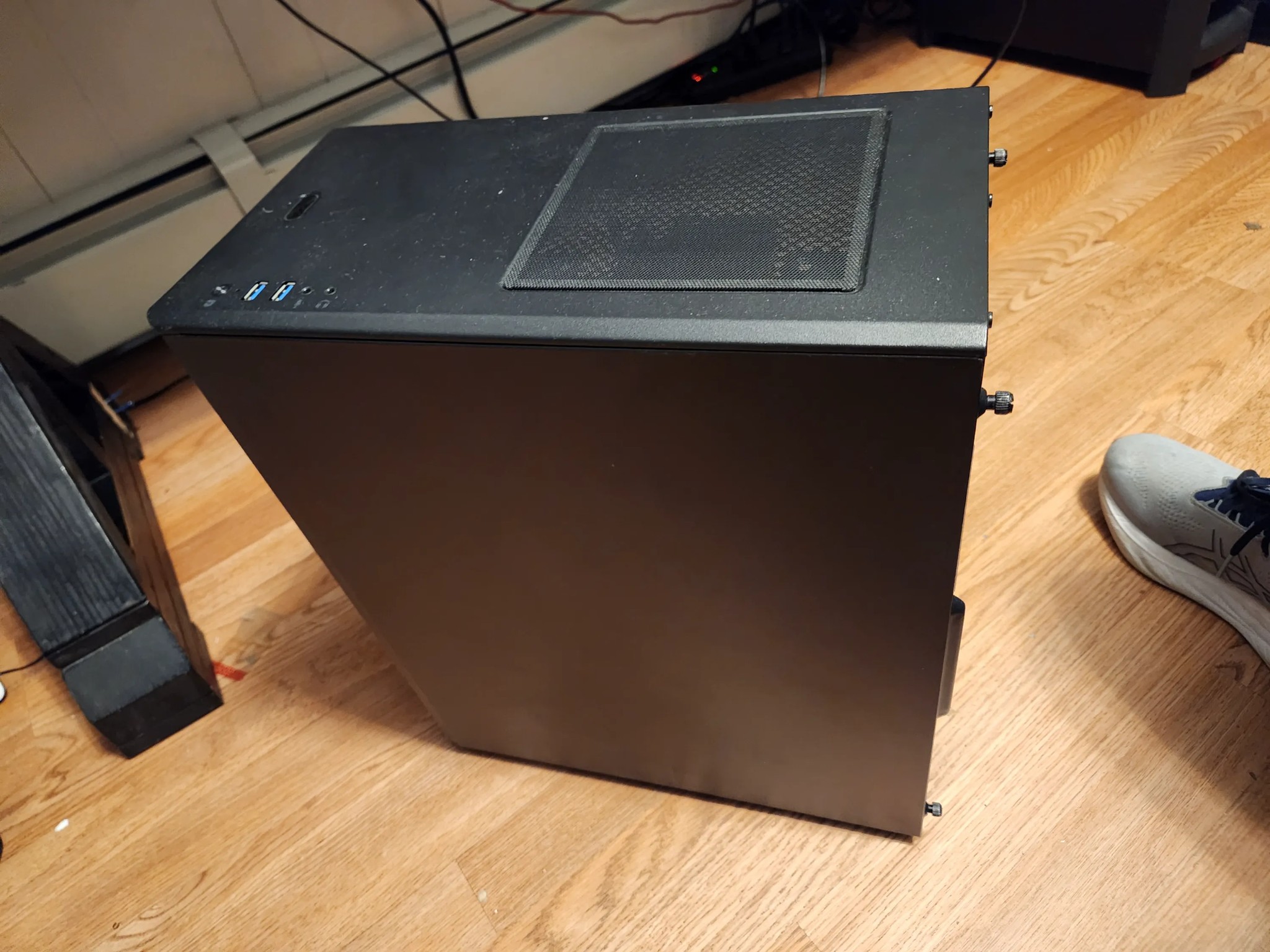 ULTRA BUDGET FRIENDLY FORTNITE GAMING PC