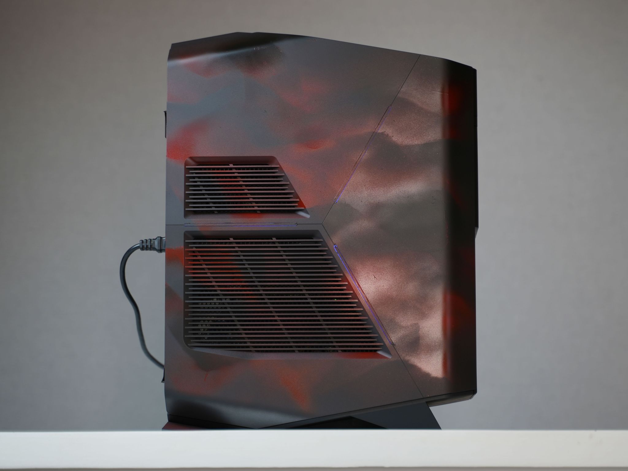“ALIENS2FORM” GTX 1080 Ti Intel Core i7 7700 16GB 1TB Windows 11 Gaming PC Powerhouse