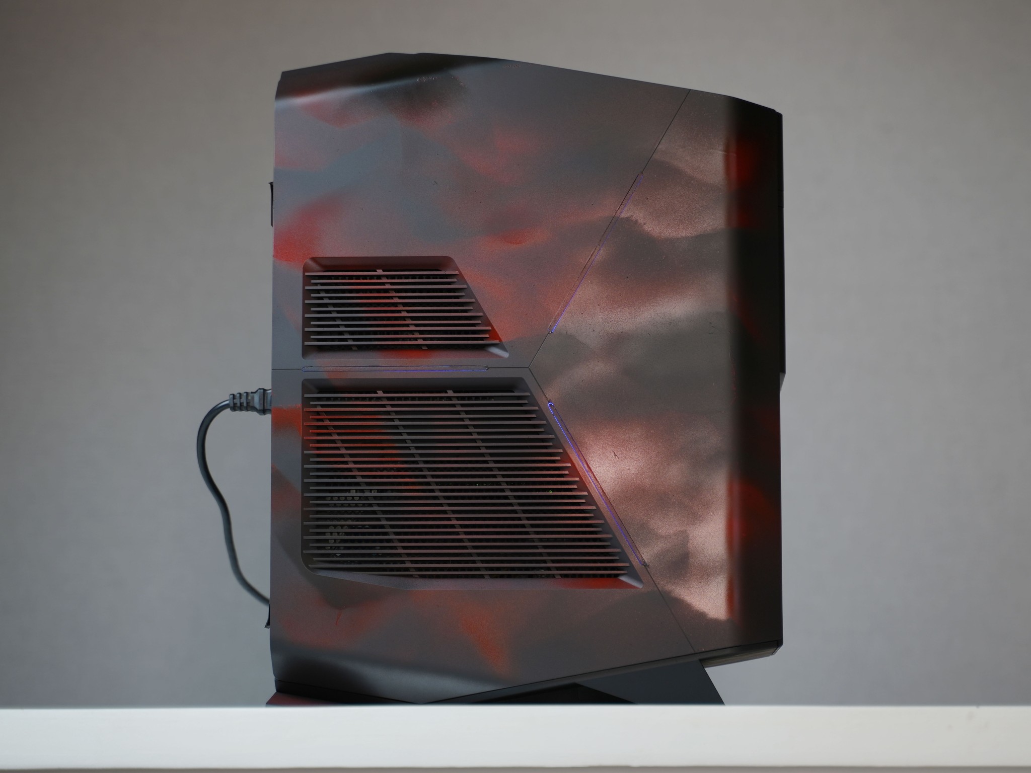 “ALIENS2FORM” GTX 1080 Ti Intel Core i7 7700 16GB 1TB Windows 11 Gaming PC Powerhouse